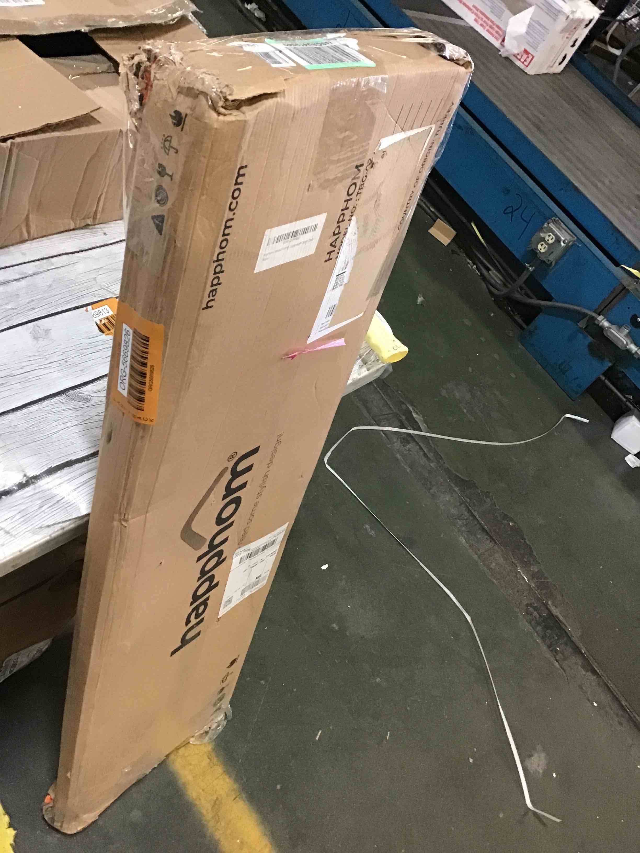 https://s3.amazonaws.com/lotting-images-prod/bidfta/ORG5669826_1696858774294.jpeg