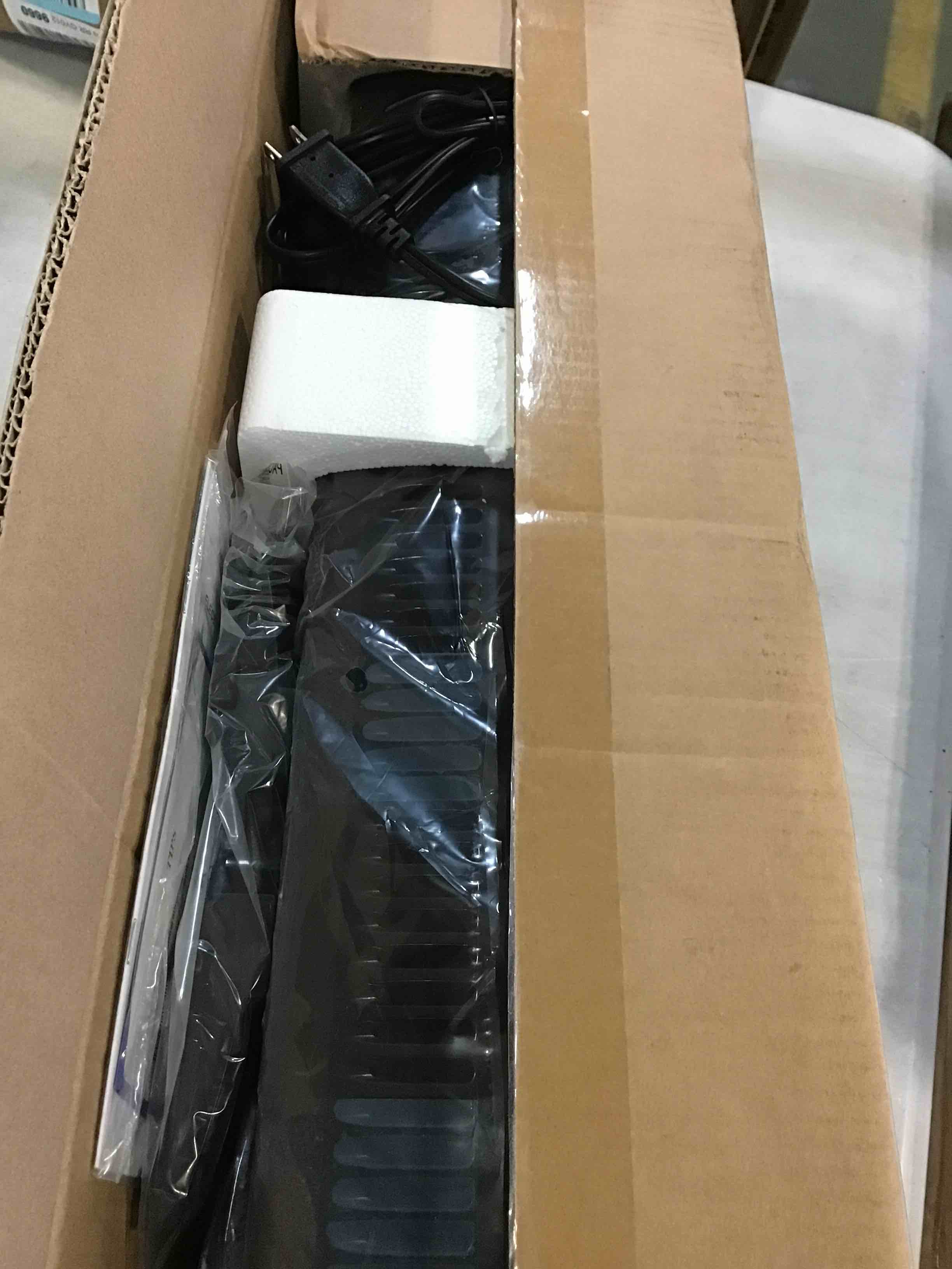 https://s3.amazonaws.com/lotting-images-prod/bidfta/ORG5670201_1697039543606.jpeg