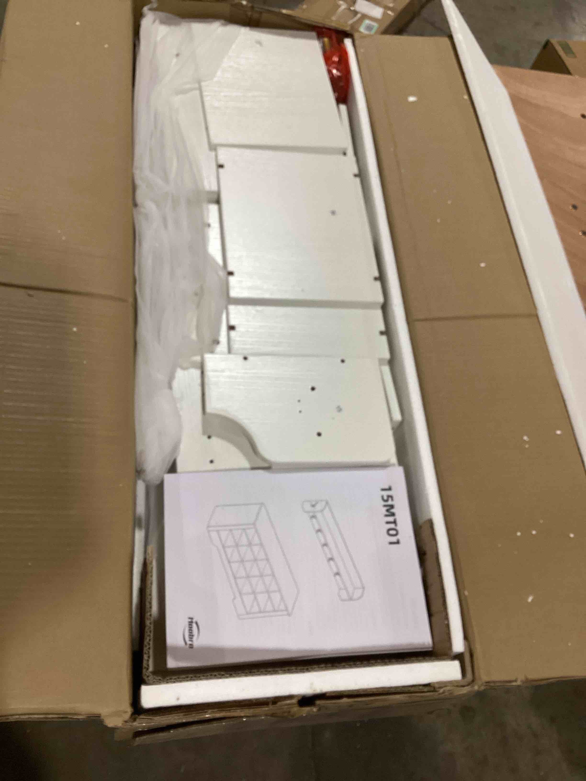 https://s3.amazonaws.com/lotting-images-prod/bidfta/ORG5672069_1716232185166.jpeg