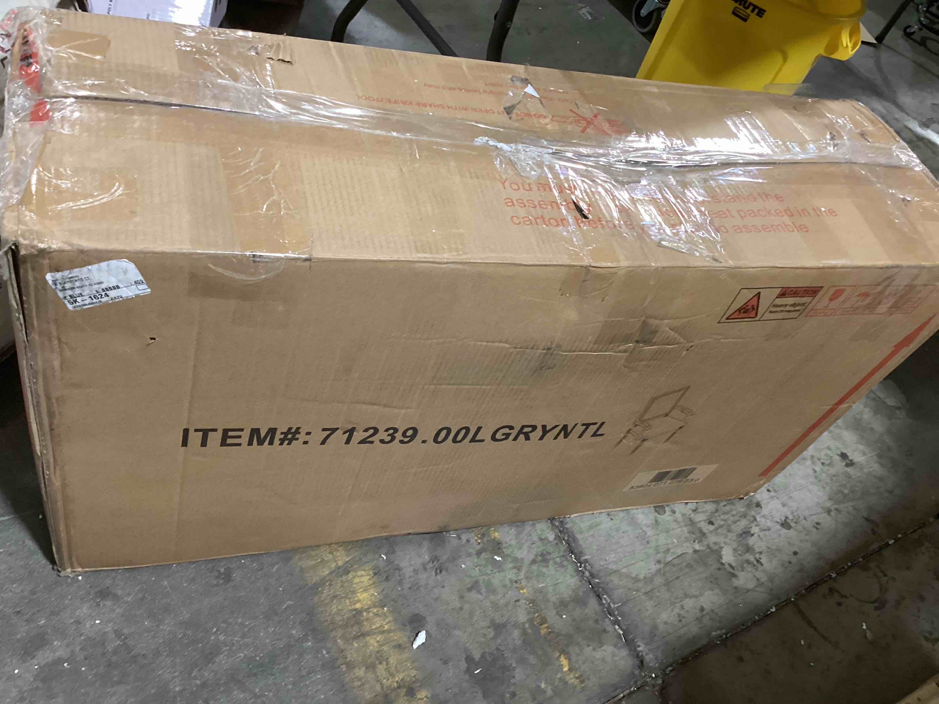 https://s3.amazonaws.com/lotting-images-prod/bidfta/ORG5673767_1715947435511.jpeg