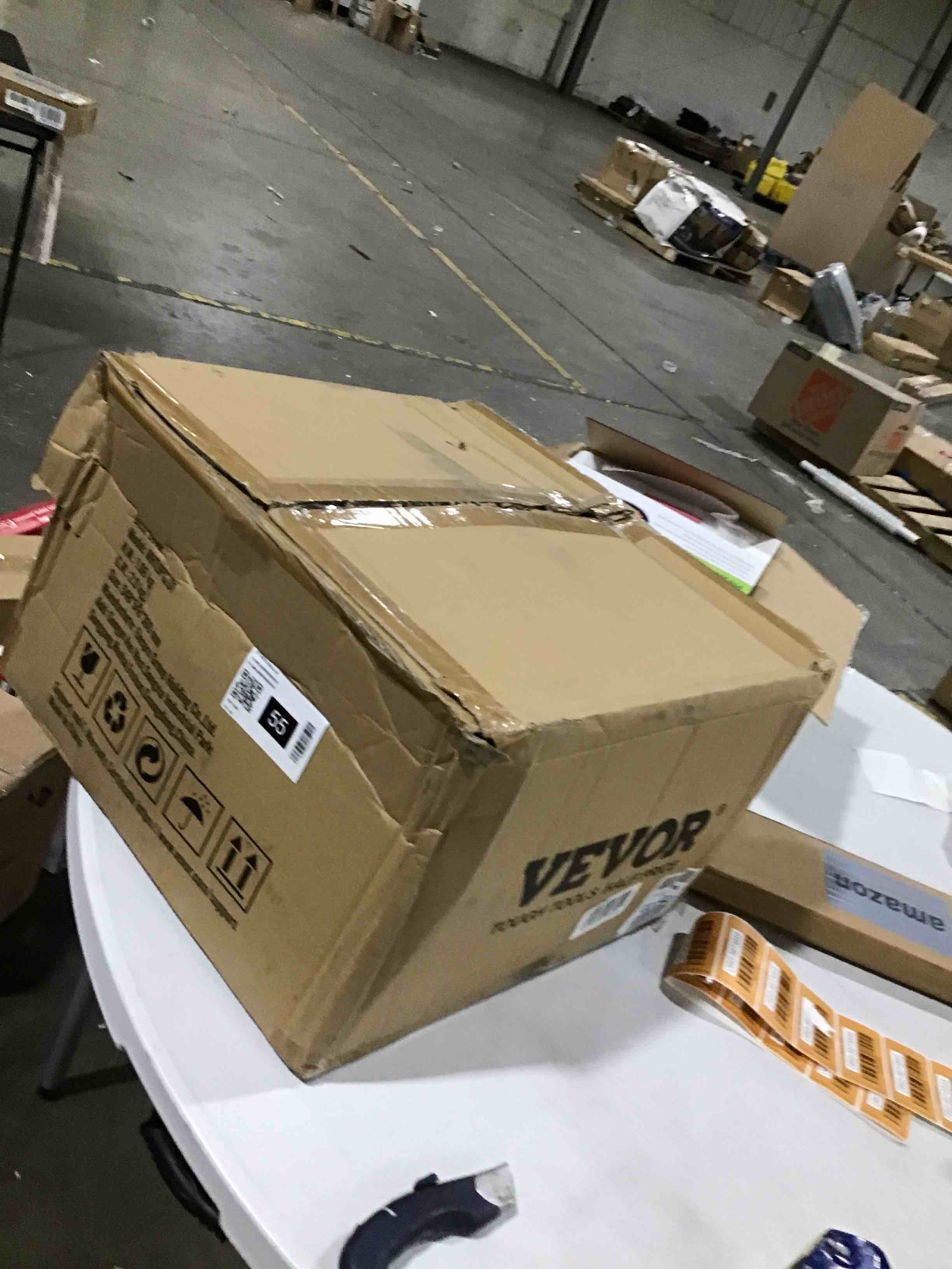 https://s3.amazonaws.com/lotting-images-prod/bidfta/ORG5673842_1715960989614.jpeg