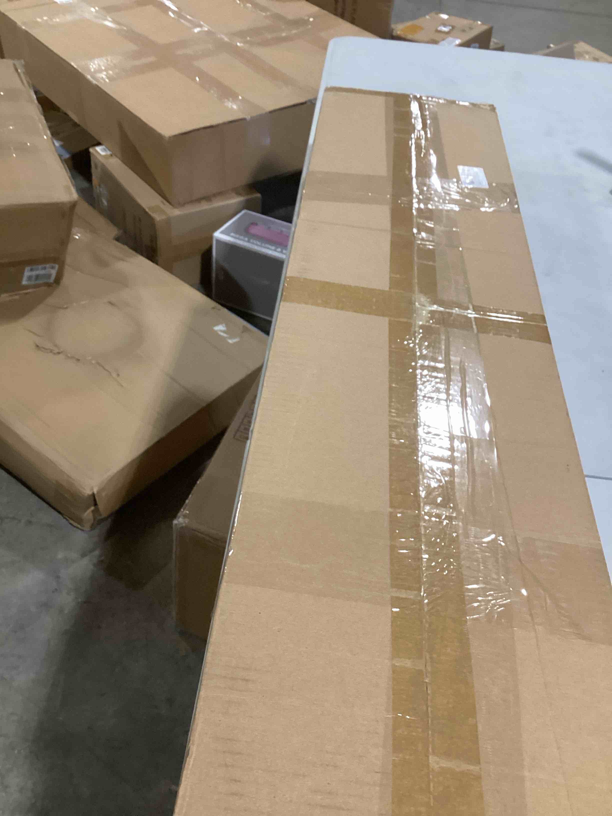 https://s3.amazonaws.com/lotting-images-prod/bidfta/ORG5674081_1716206614381.jpeg