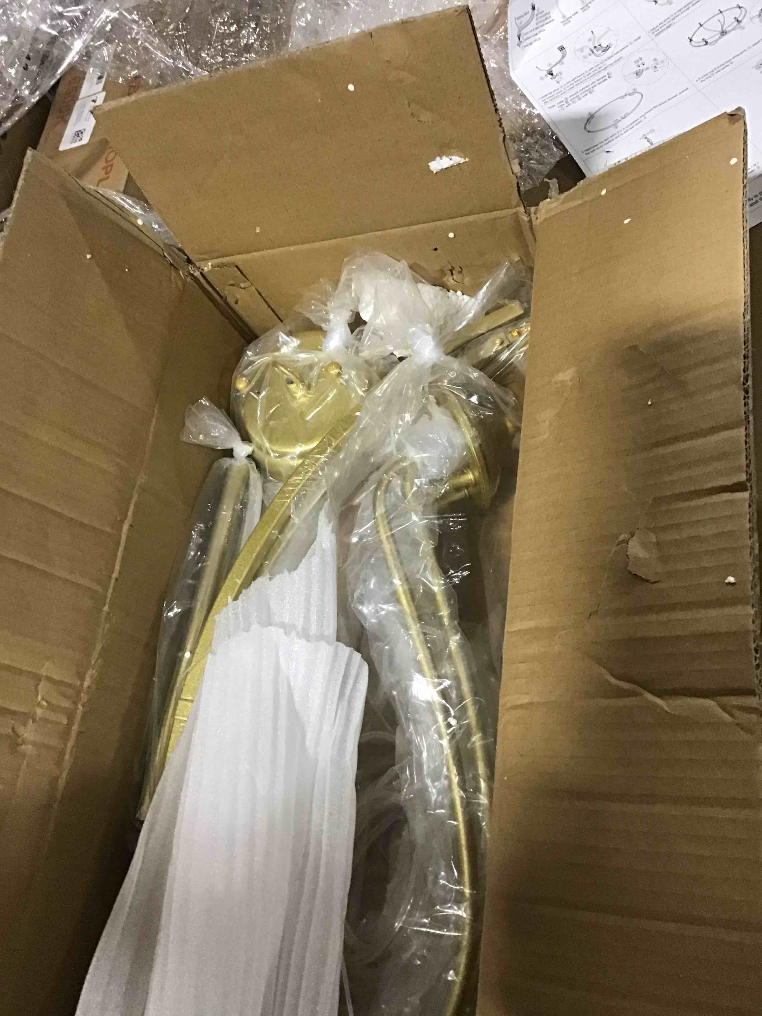https://s3.amazonaws.com/lotting-images-prod/bidfta/ORG5675581_1716206159559.jpeg