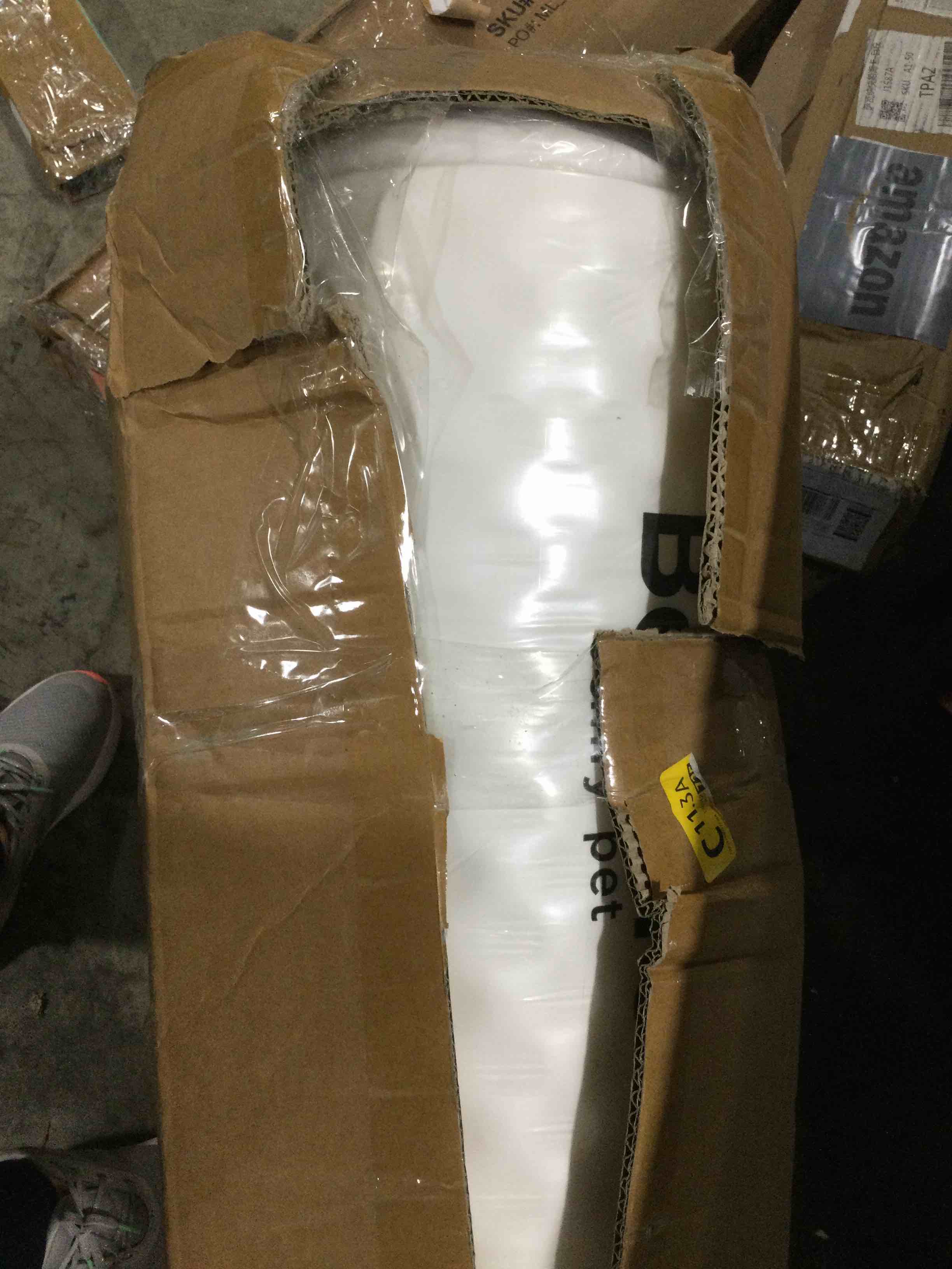 https://s3.amazonaws.com/lotting-images-prod/bidfta/ORG5675697_1716233548025.jpeg