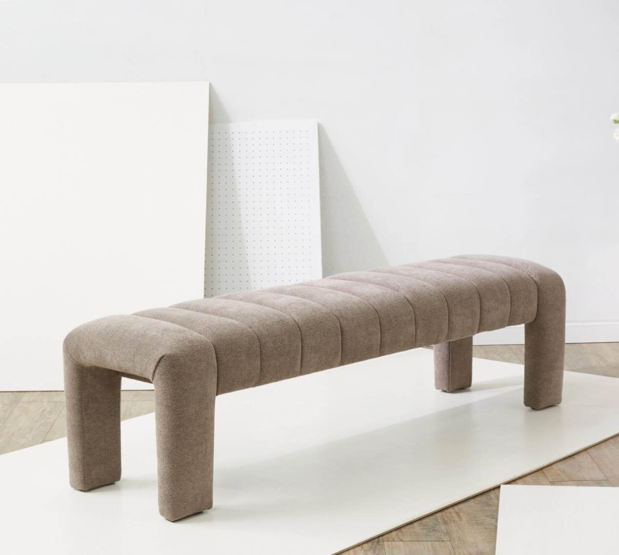 Gliese Upholstered Bench