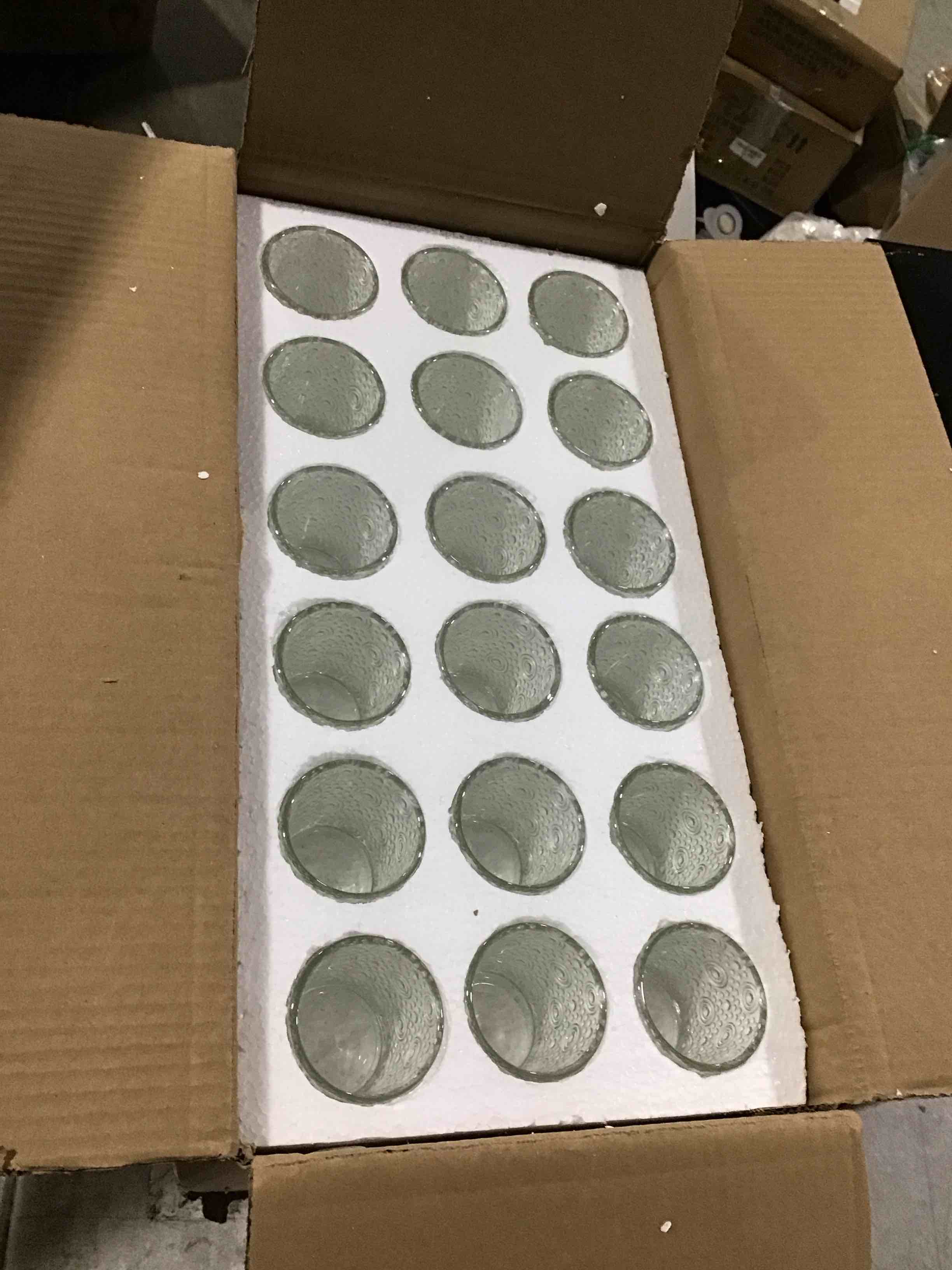 https://s3.amazonaws.com/lotting-images-prod/bidfta/ORG5676718_1716903080452.jpeg