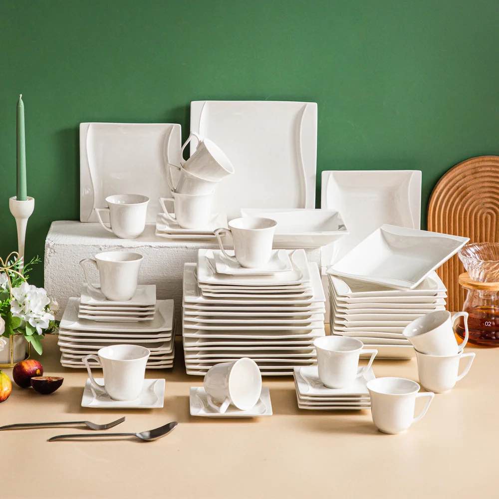 Ruprecht 60 Piece Porcelain Dinnerware Sets, Service For 12 *incomplete* 