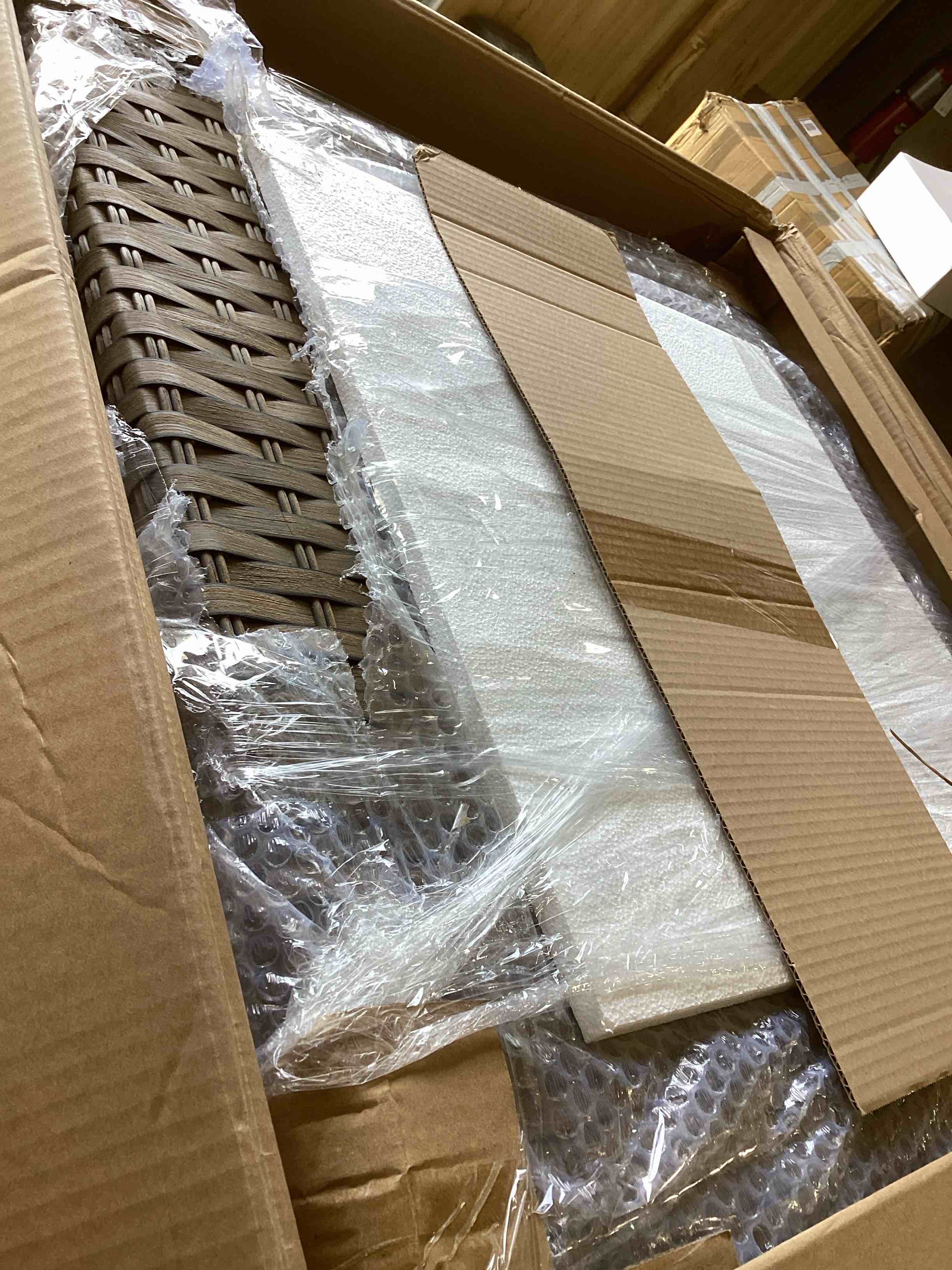 https://s3.amazonaws.com/lotting-images-prod/bidfta/ORG5678601_1717169575329.jpeg