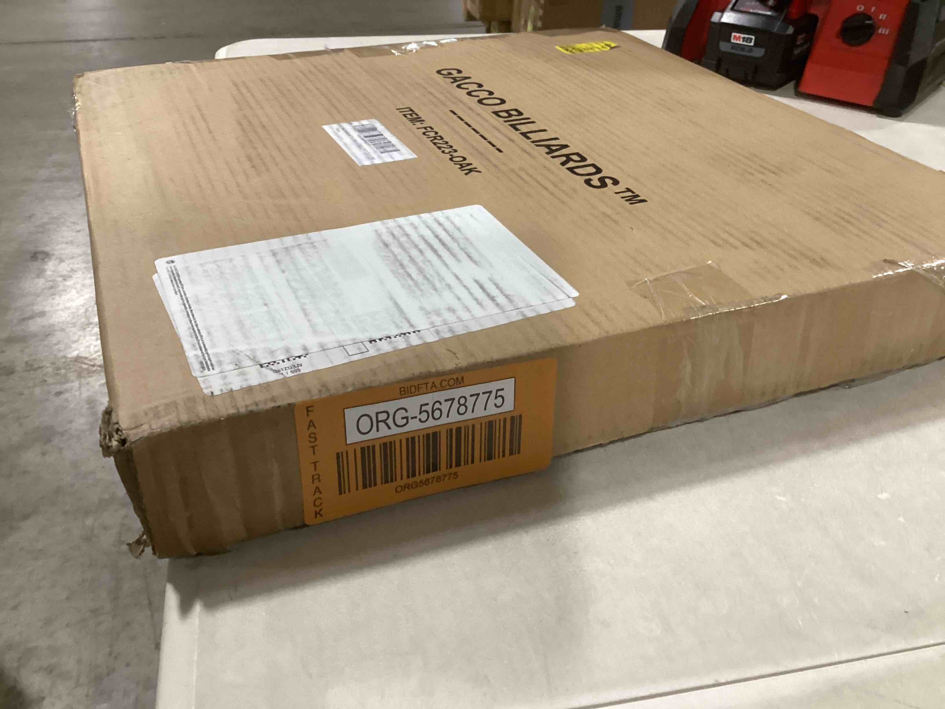 https://s3.amazonaws.com/lotting-images-prod/bidfta/ORG5678775_1717440829483.jpeg