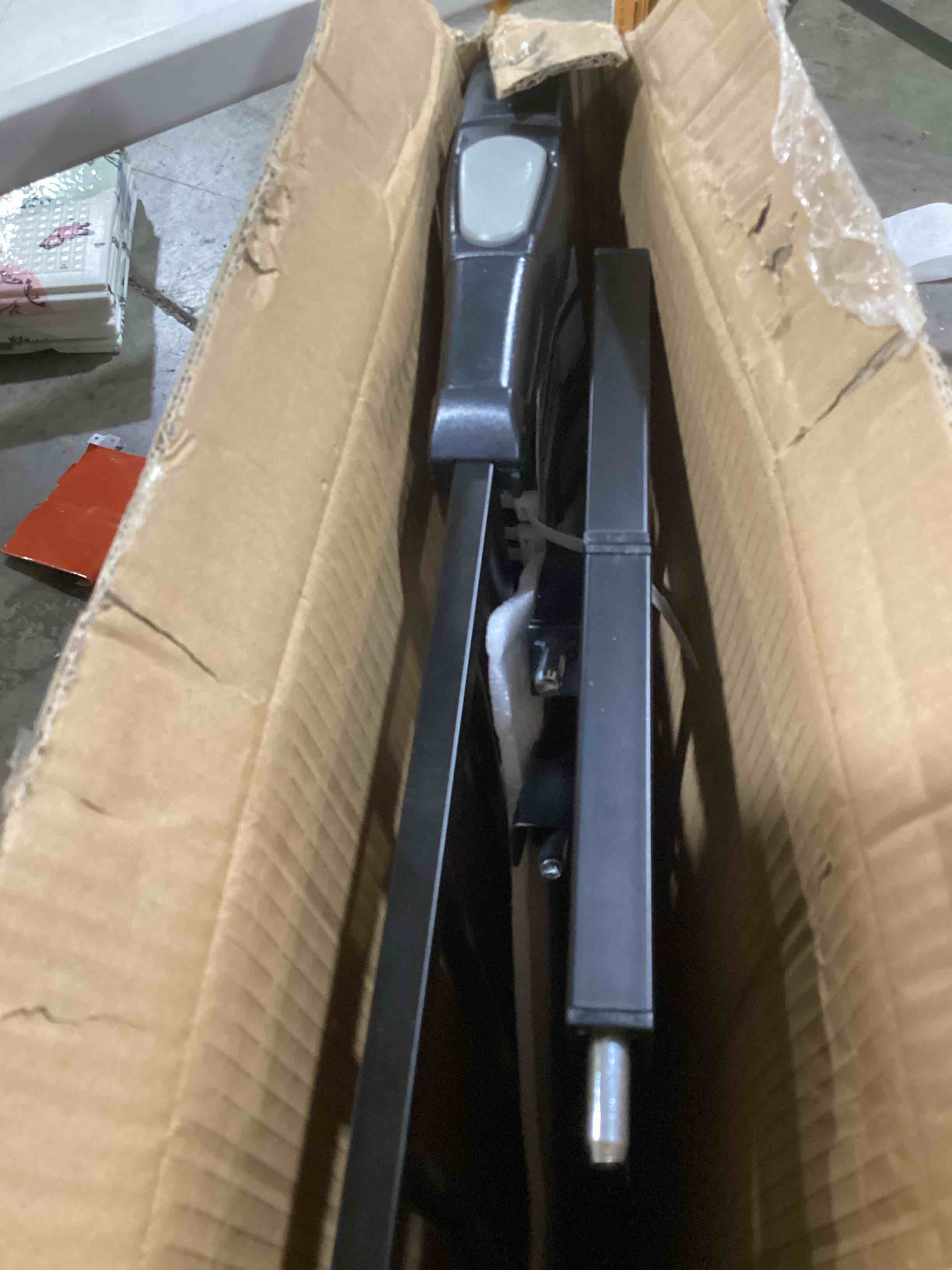https://s3.amazonaws.com/lotting-images-prod/bidfta/ORG5679301_1717696034120.jpeg