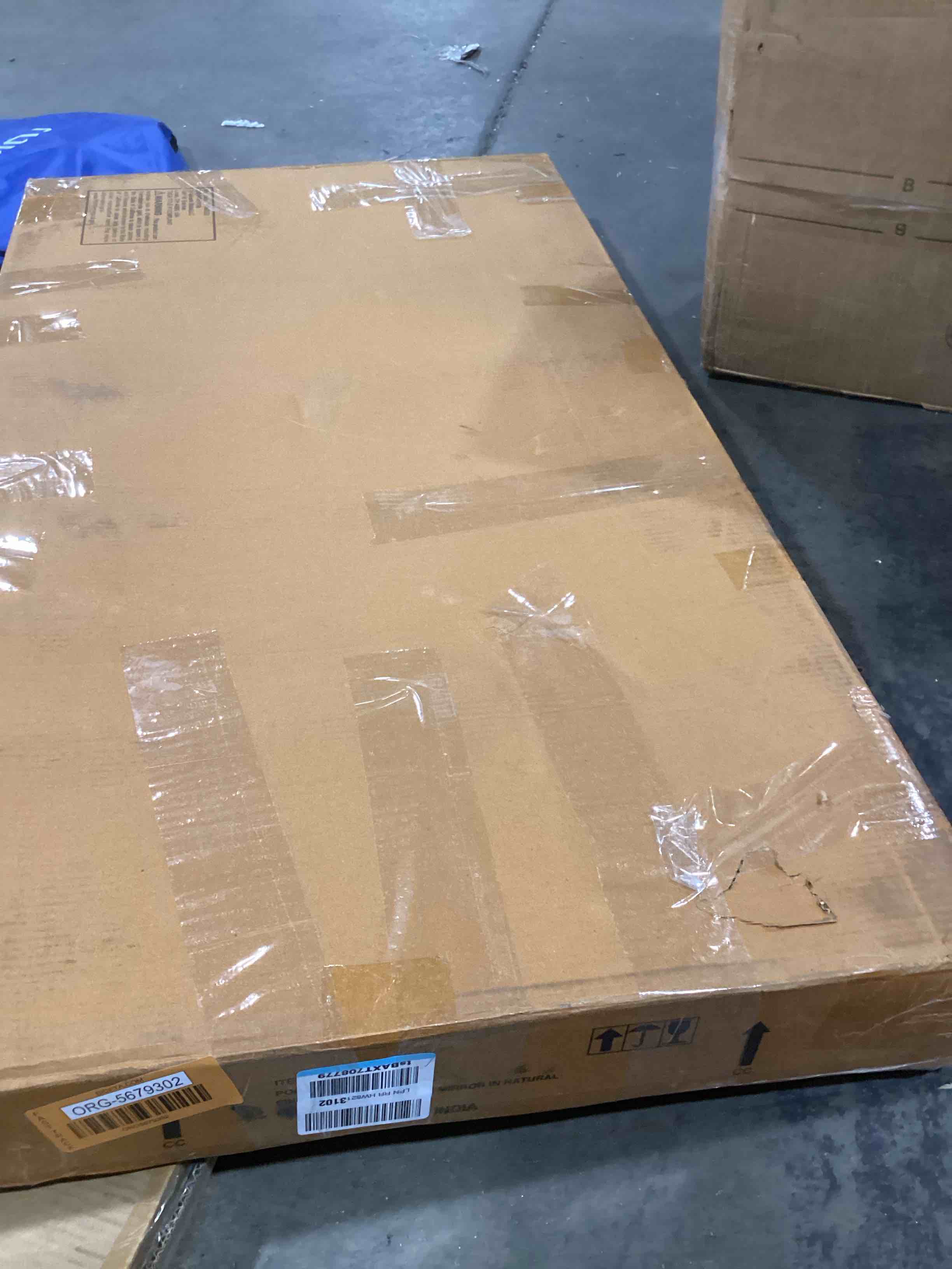 https://s3.amazonaws.com/lotting-images-prod/bidfta/ORG5679302_1717696388218.jpeg