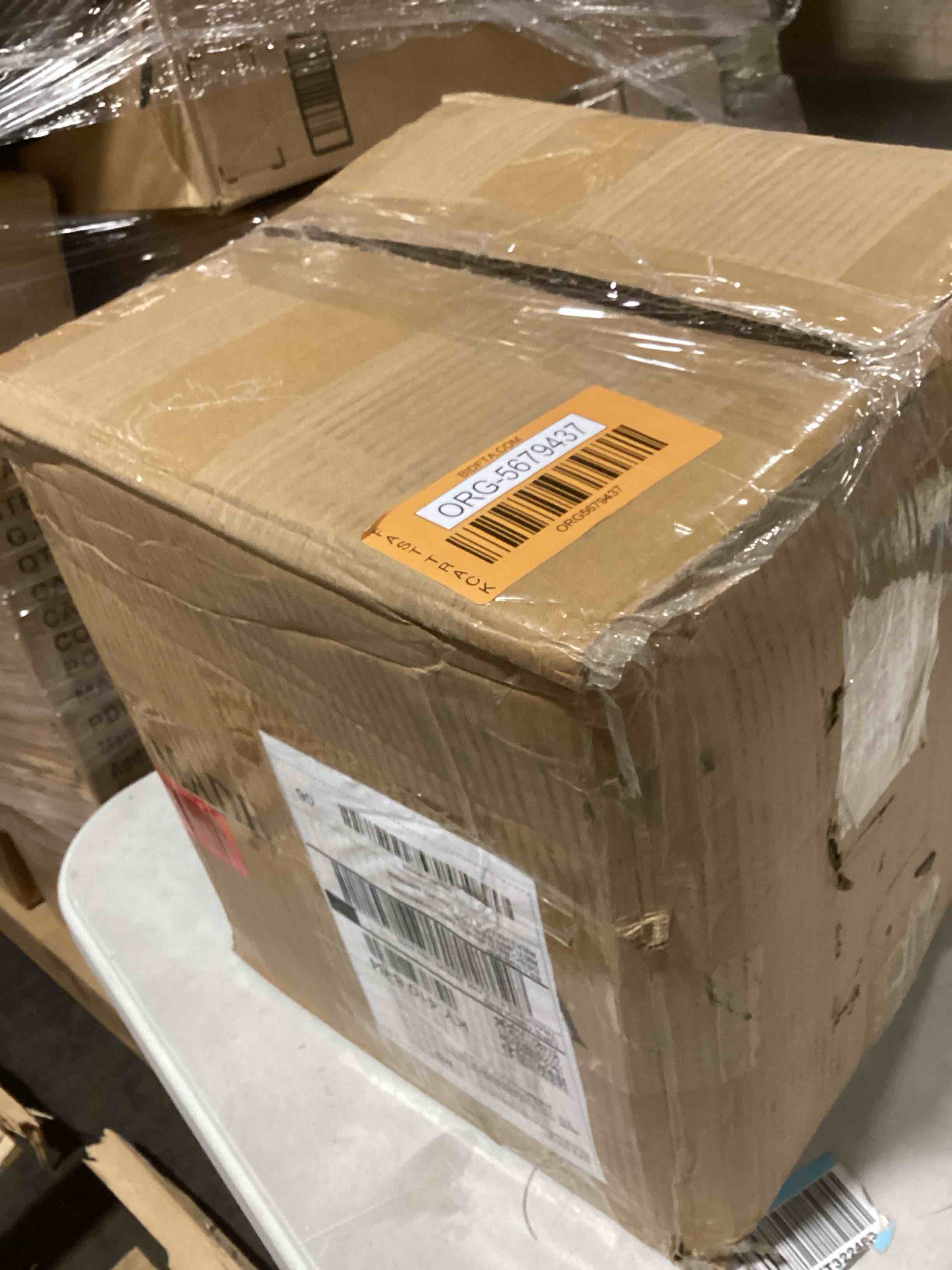 https://s3.amazonaws.com/lotting-images-prod/bidfta/ORG5679437_1717788849394.jpeg