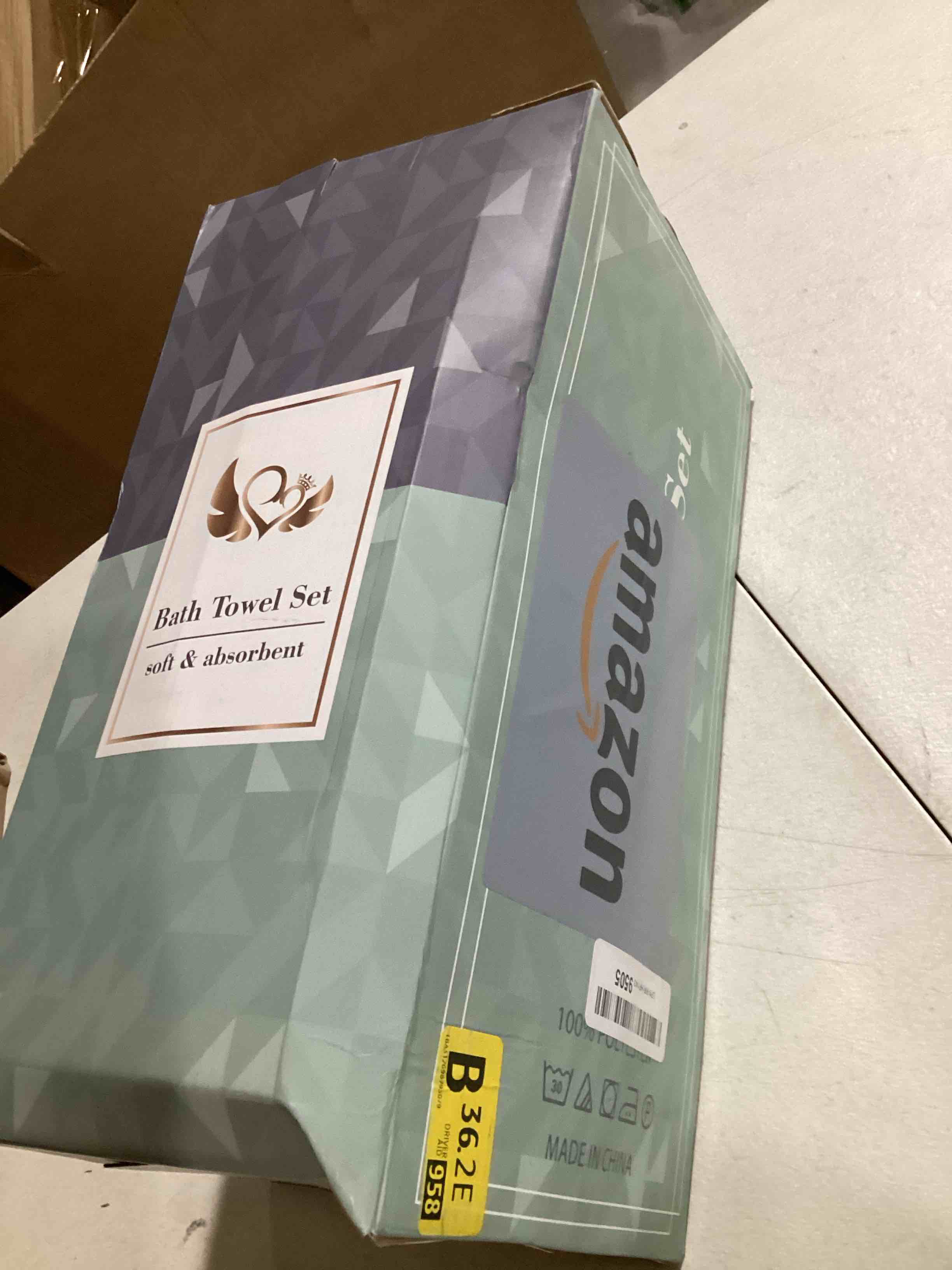 https://s3.amazonaws.com/lotting-images-prod/bidfta/ORG5680282_1716572960422.jpeg
