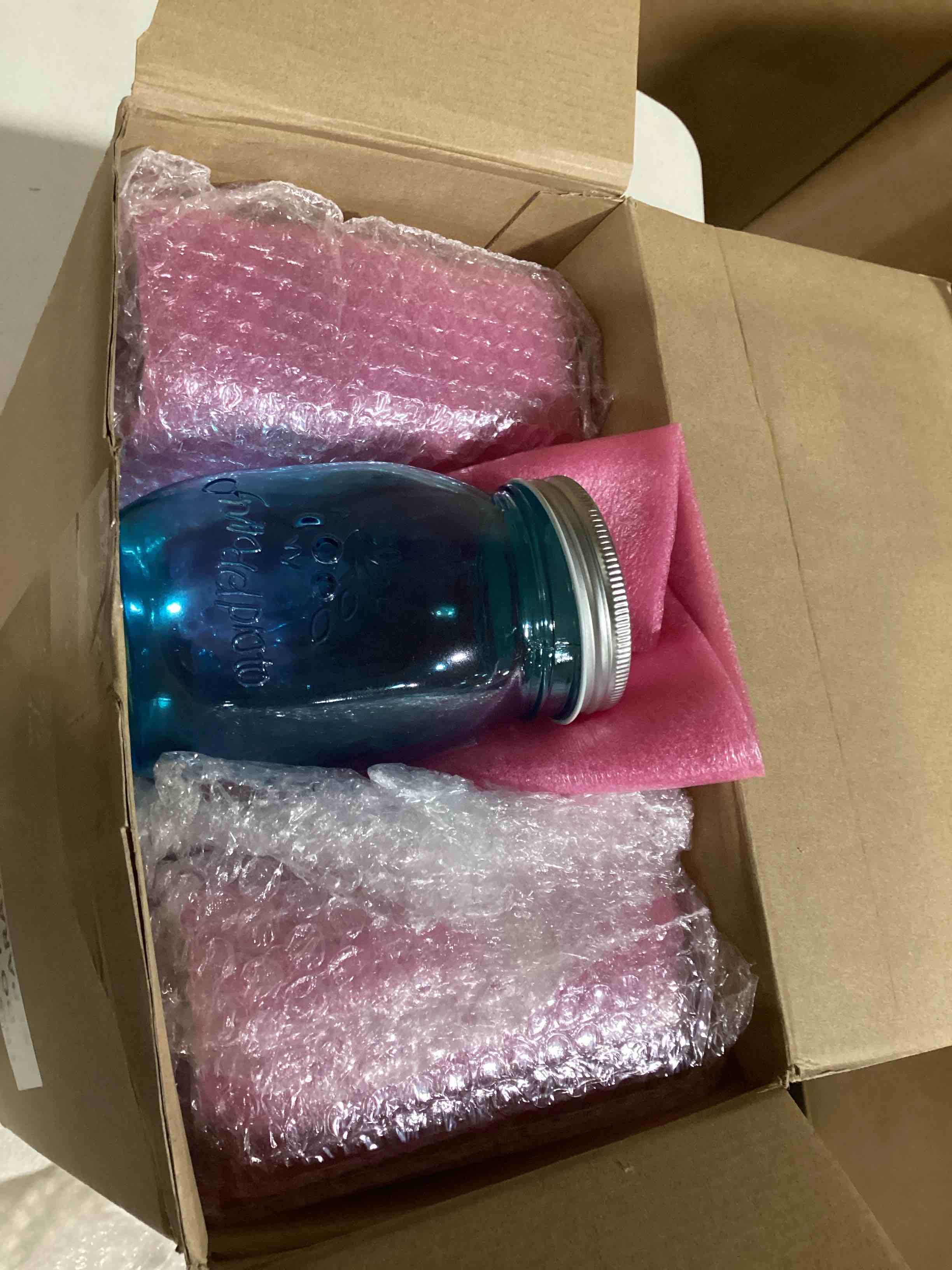 https://s3.amazonaws.com/lotting-images-prod/bidfta/ORG5680284_1716573184171.jpeg