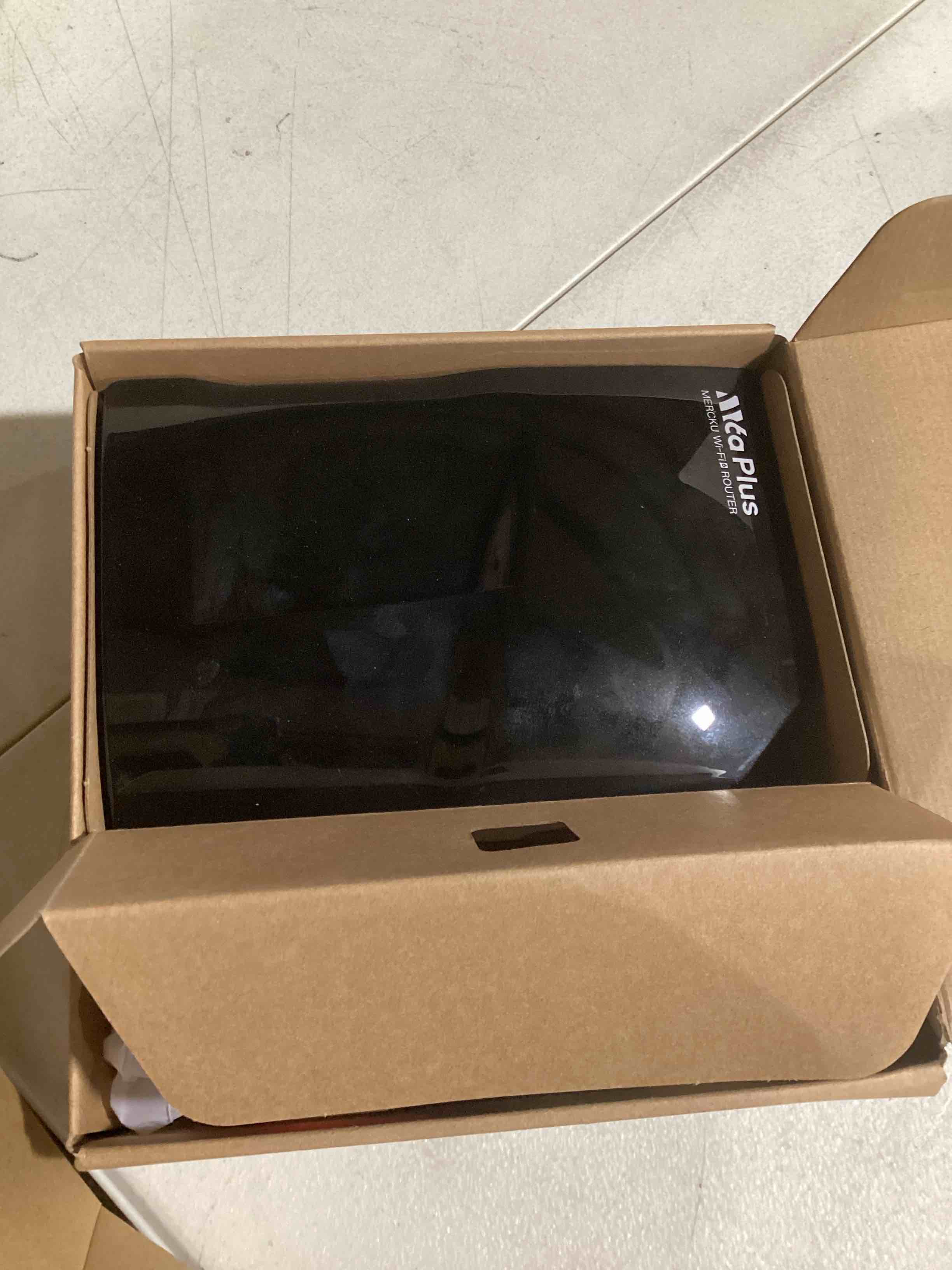 https://s3.amazonaws.com/lotting-images-prod/bidfta/ORG5680700_1716997829258.jpeg