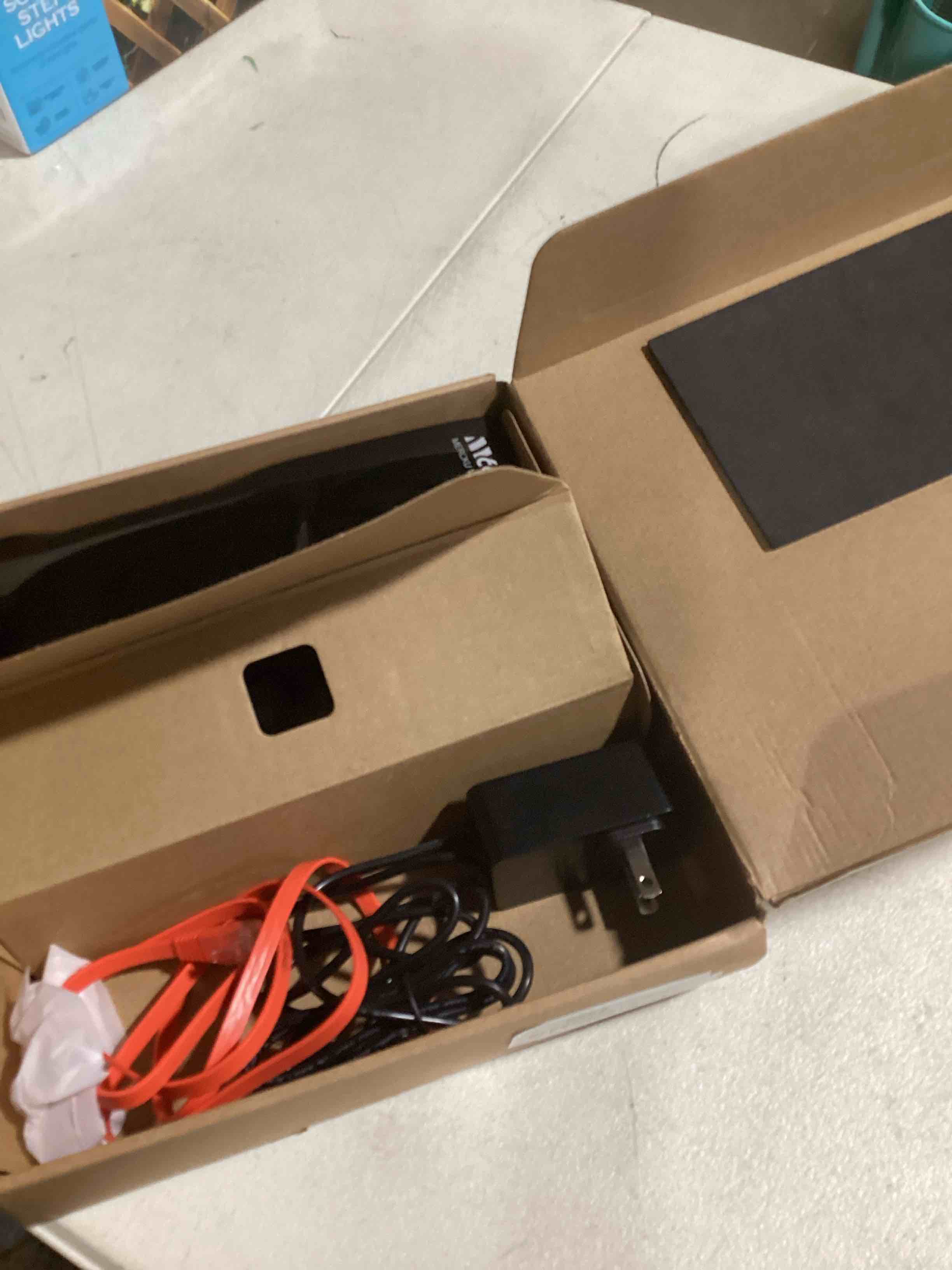 https://s3.amazonaws.com/lotting-images-prod/bidfta/ORG5680700_1716997832303.jpeg