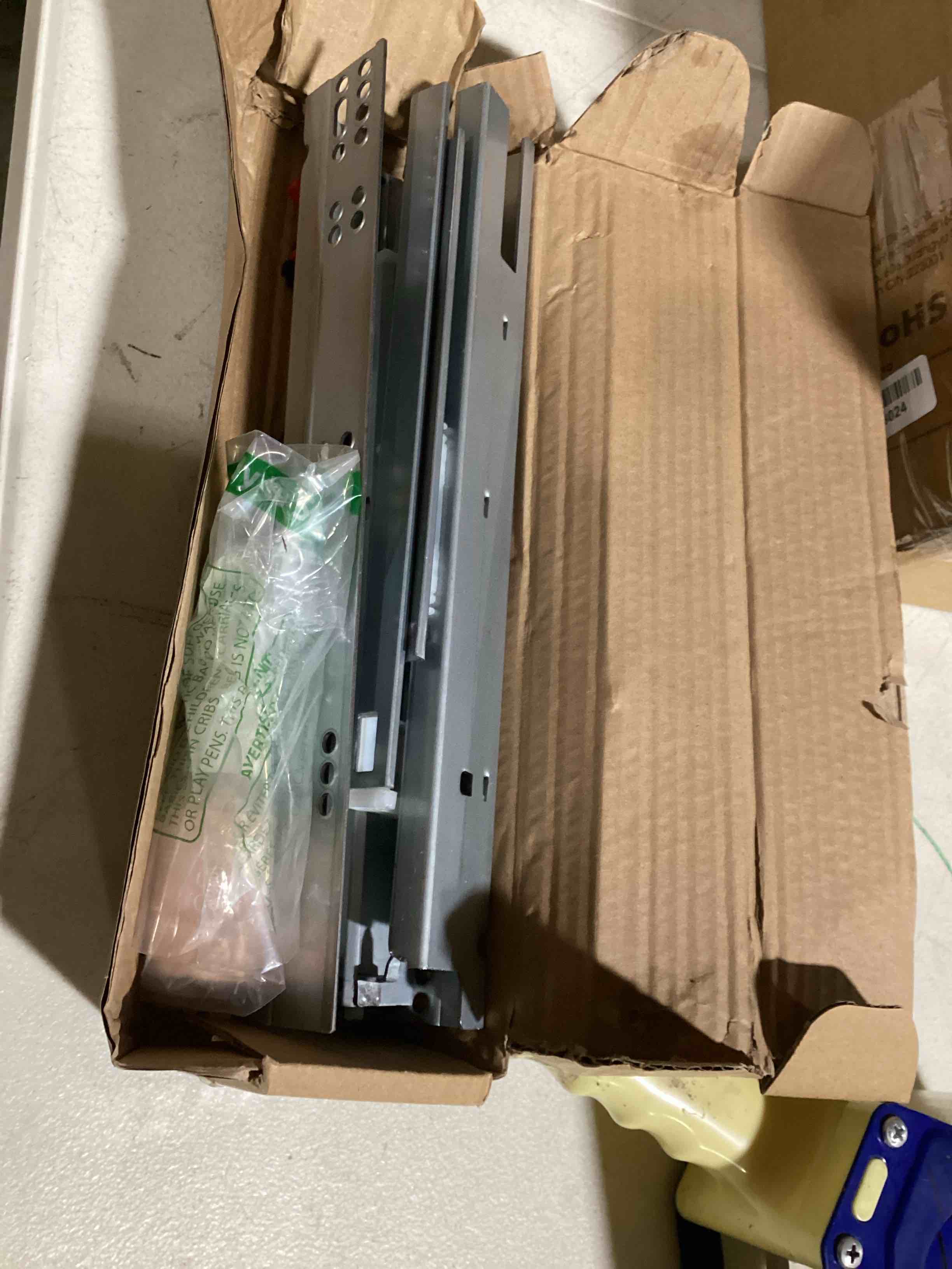 https://s3.amazonaws.com/lotting-images-prod/bidfta/ORG5680773_1717008735608.jpeg