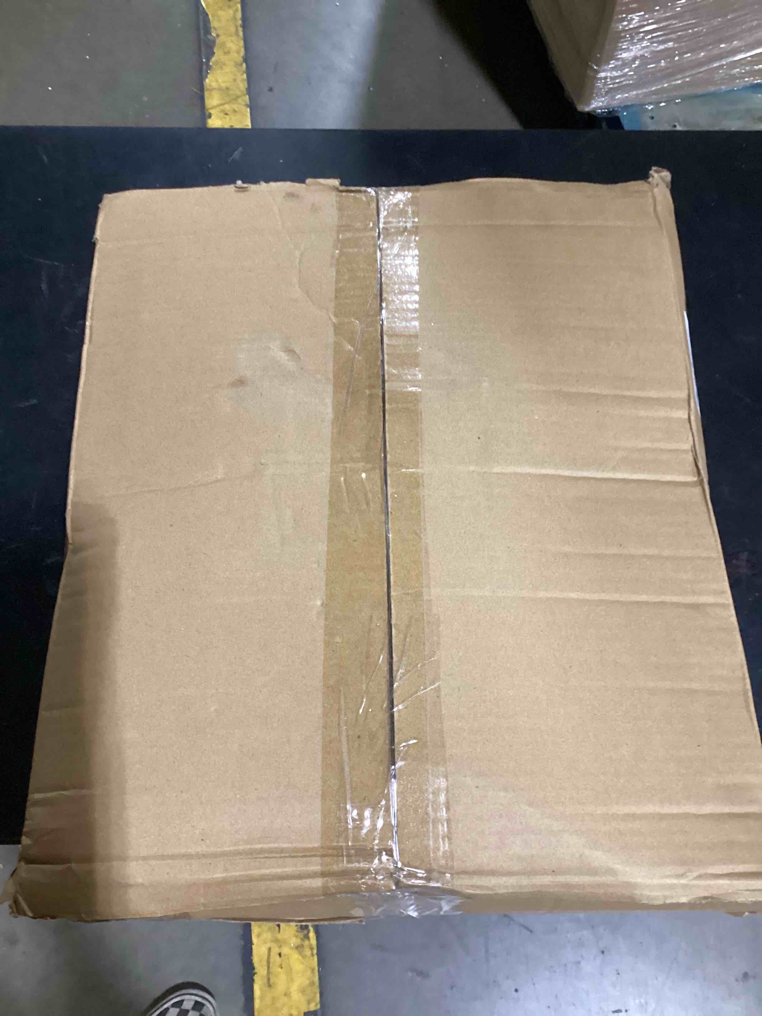 https://s3.amazonaws.com/lotting-images-prod/bidfta/ORG5680947_1716467965904.jpeg