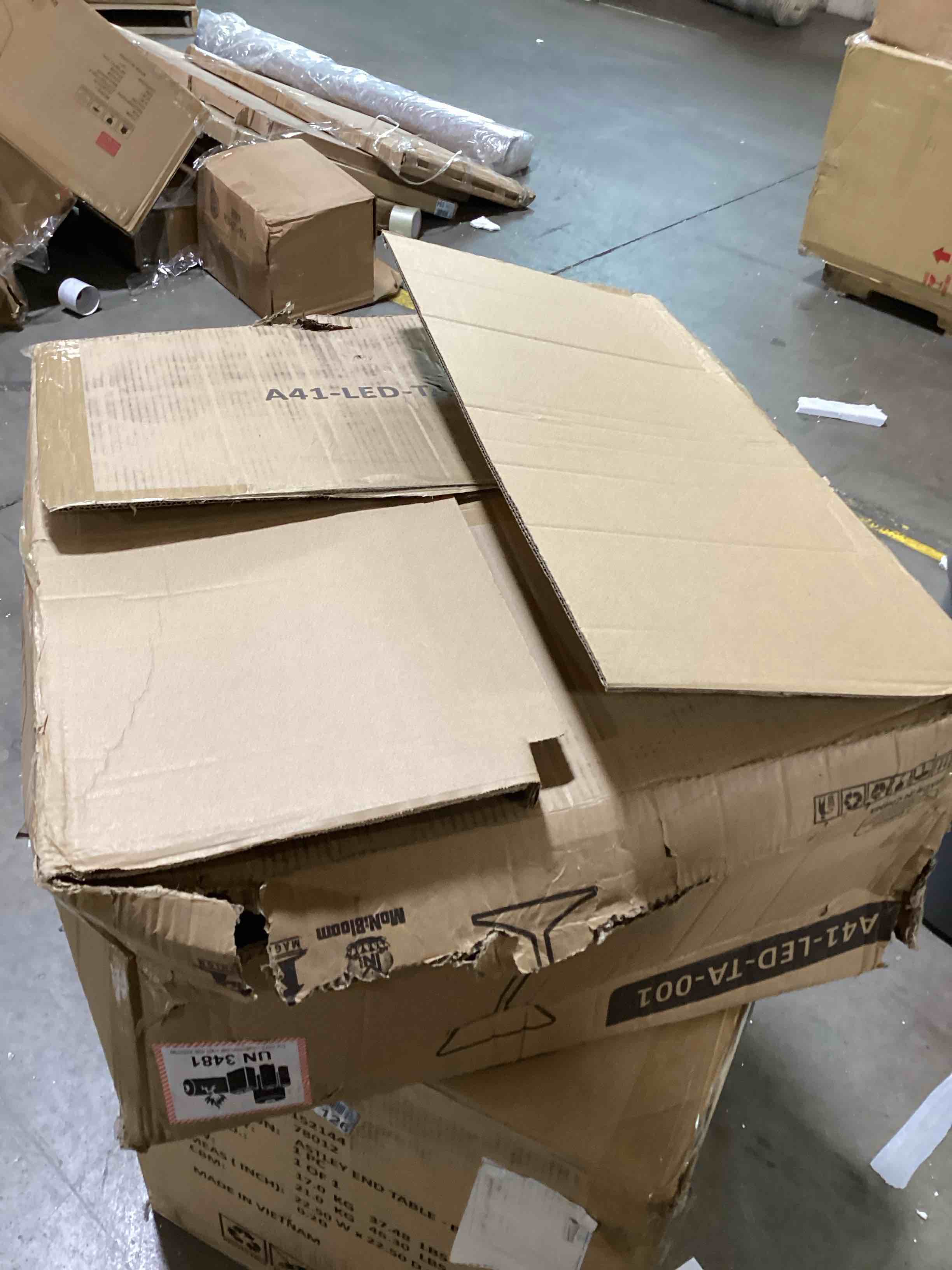 https://s3.amazonaws.com/lotting-images-prod/bidfta/ORG5682541_1716484394656.jpeg