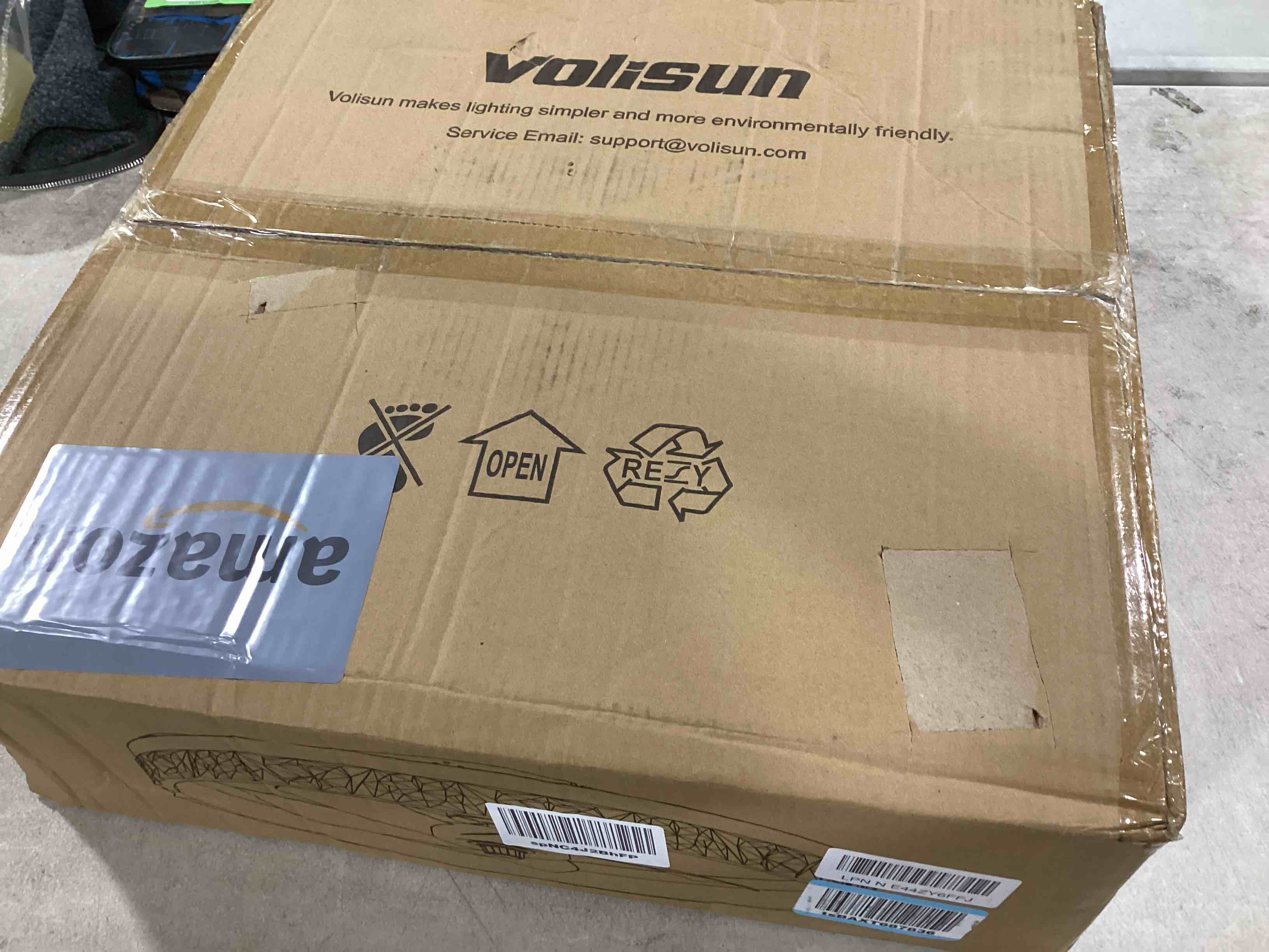 https://s3.amazonaws.com/lotting-images-prod/bidfta/ORG5683821_1721045442321.jpeg