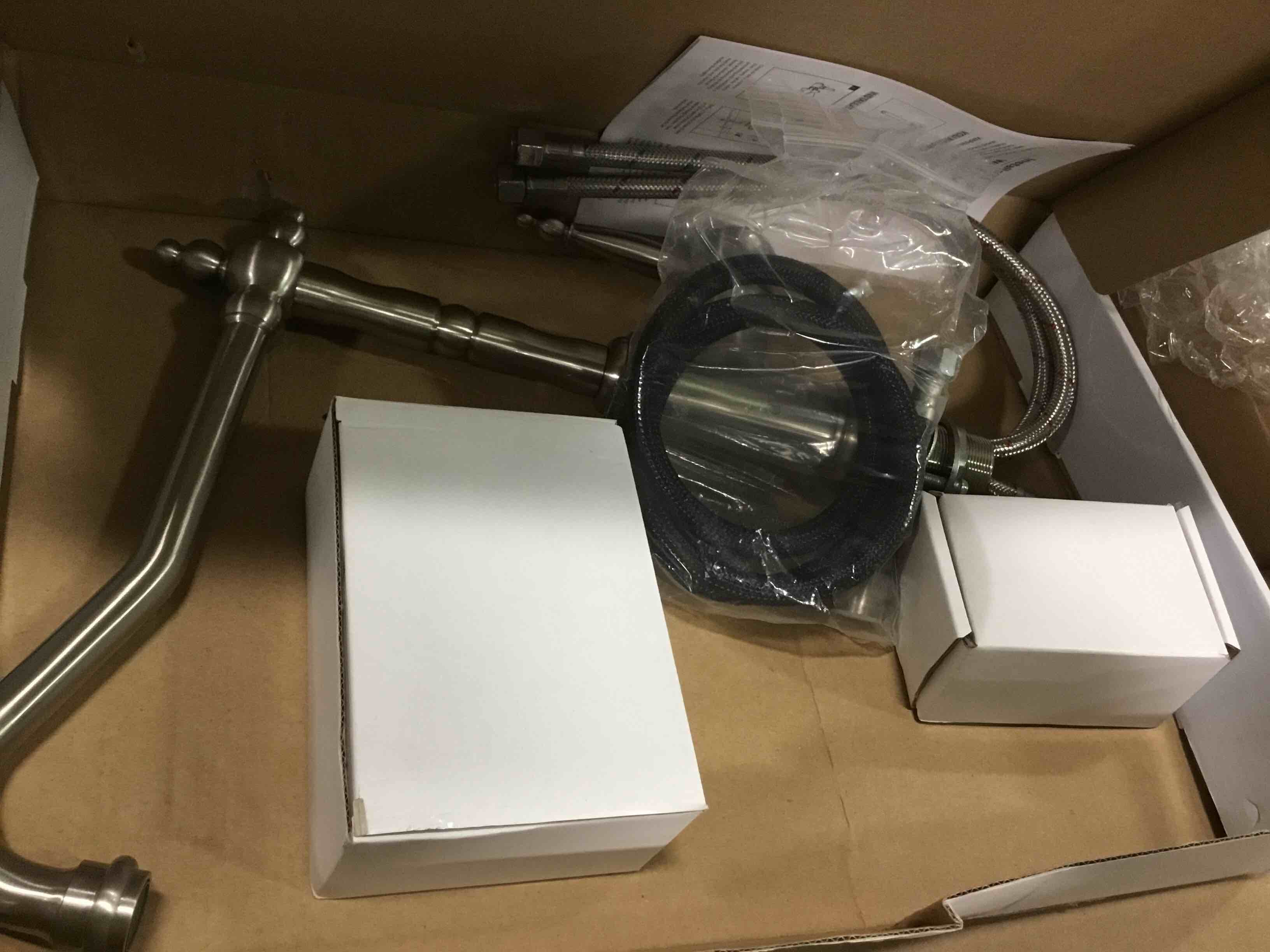 https://s3.amazonaws.com/lotting-images-prod/bidfta/ORG5685251_1706368911761.jpeg