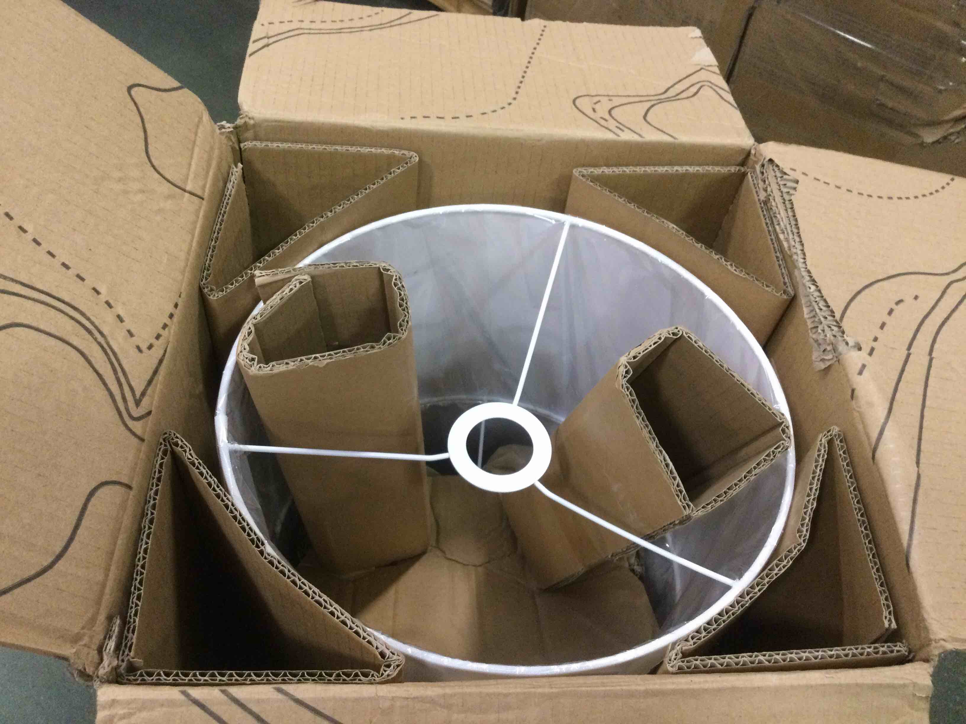 https://s3.amazonaws.com/lotting-images-prod/bidfta/ORG5685355_1706455676408.jpeg