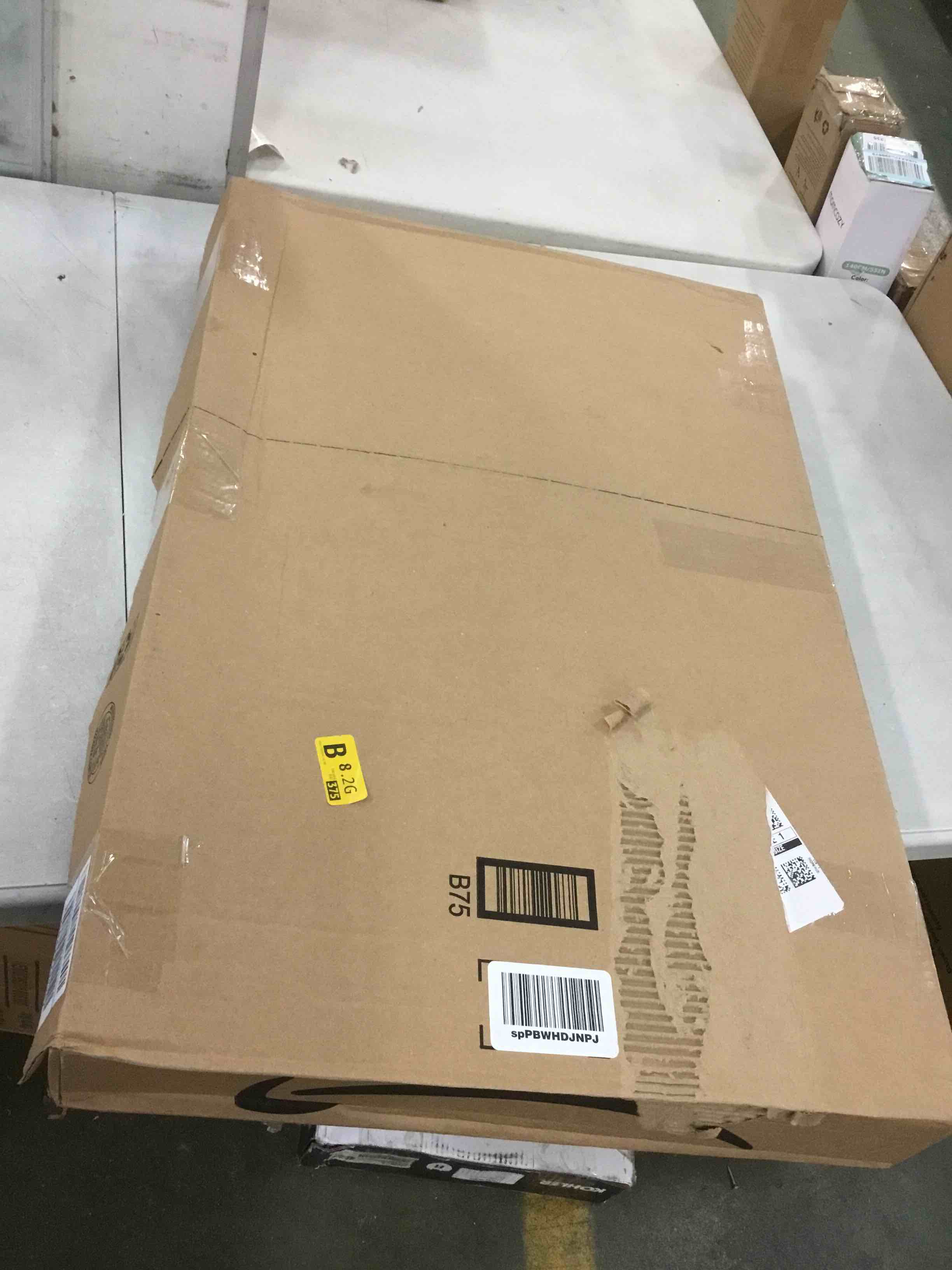 https://s3.amazonaws.com/lotting-images-prod/bidfta/ORG5685719_1705598926117.jpeg