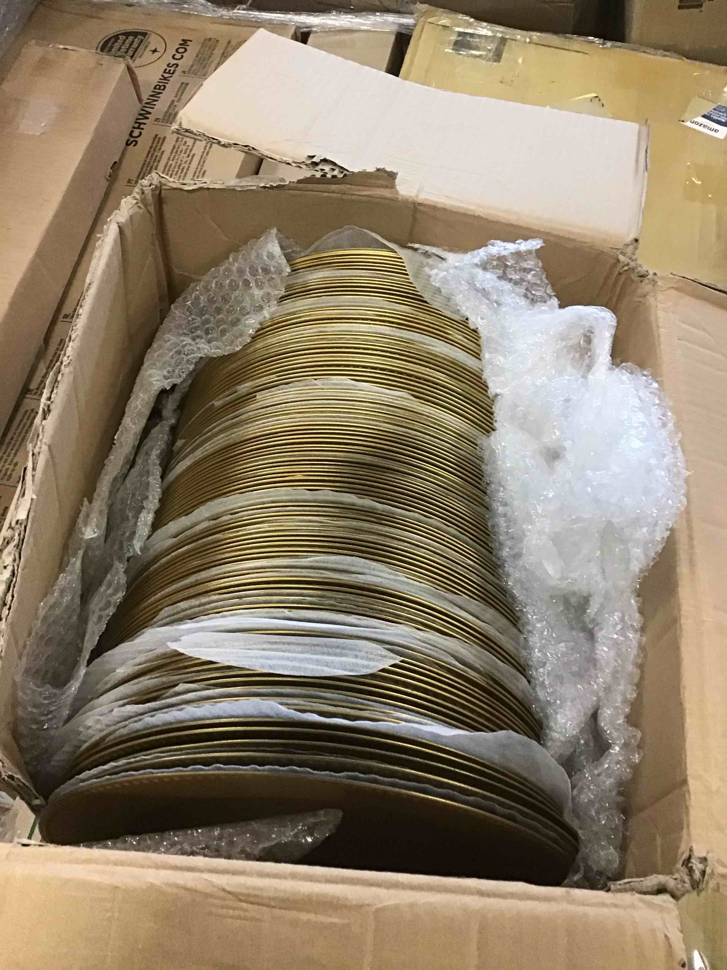 https://s3.amazonaws.com/lotting-images-prod/bidfta/ORG5685815_1705847272199.jpeg