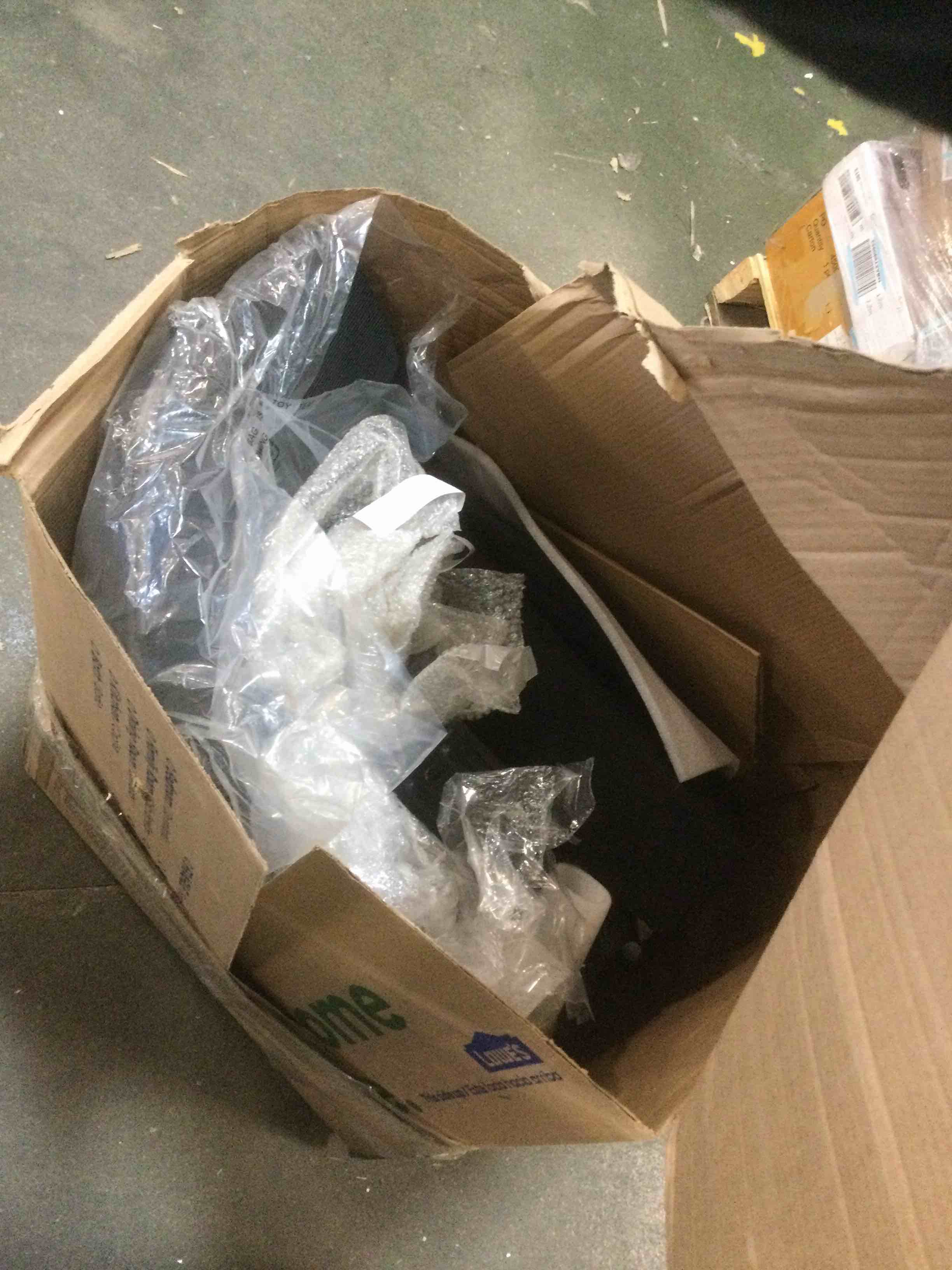 https://s3.amazonaws.com/lotting-images-prod/bidfta/ORG5686112_1705951088635.jpeg