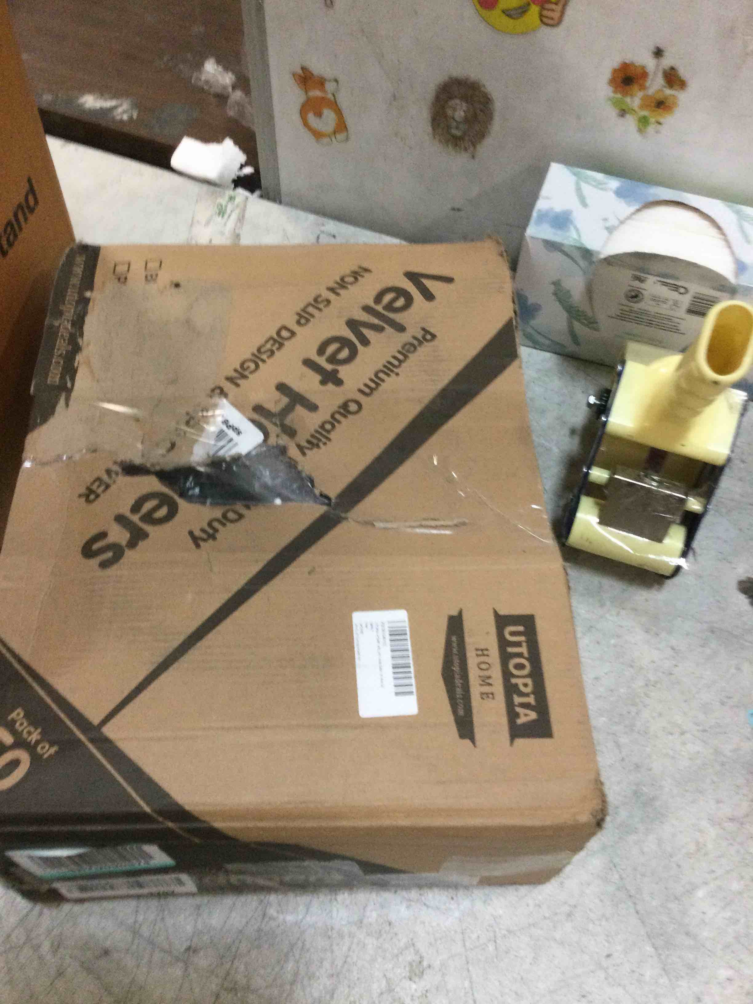 https://s3.amazonaws.com/lotting-images-prod/bidfta/ORG5686454_1706553997103.jpeg