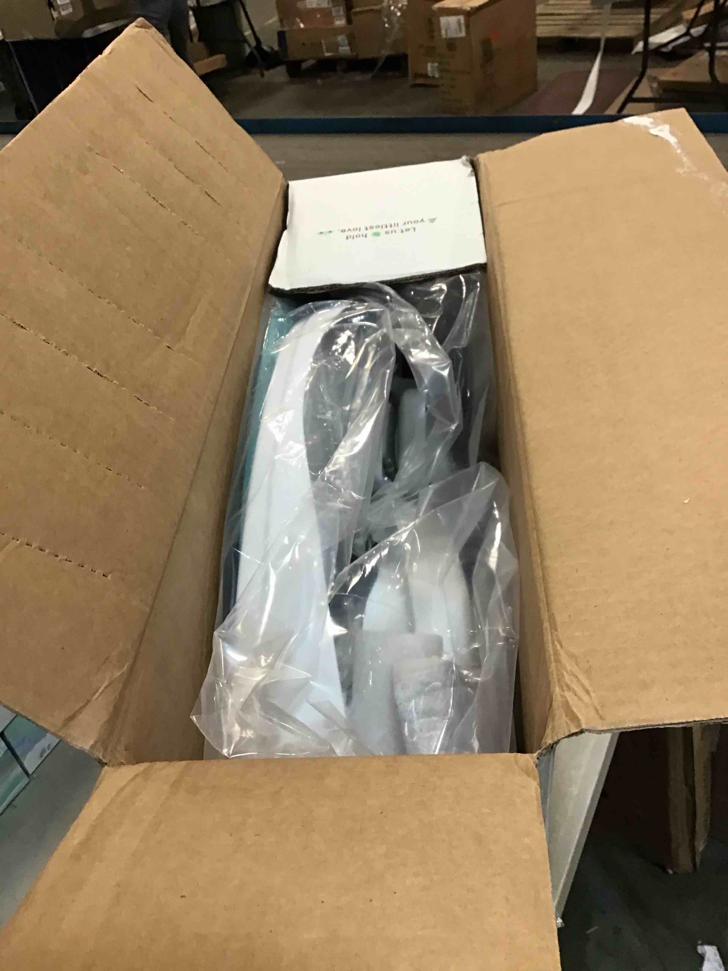 https://s3.amazonaws.com/lotting-images-prod/bidfta/ORG5686554_1706620328411.jpeg