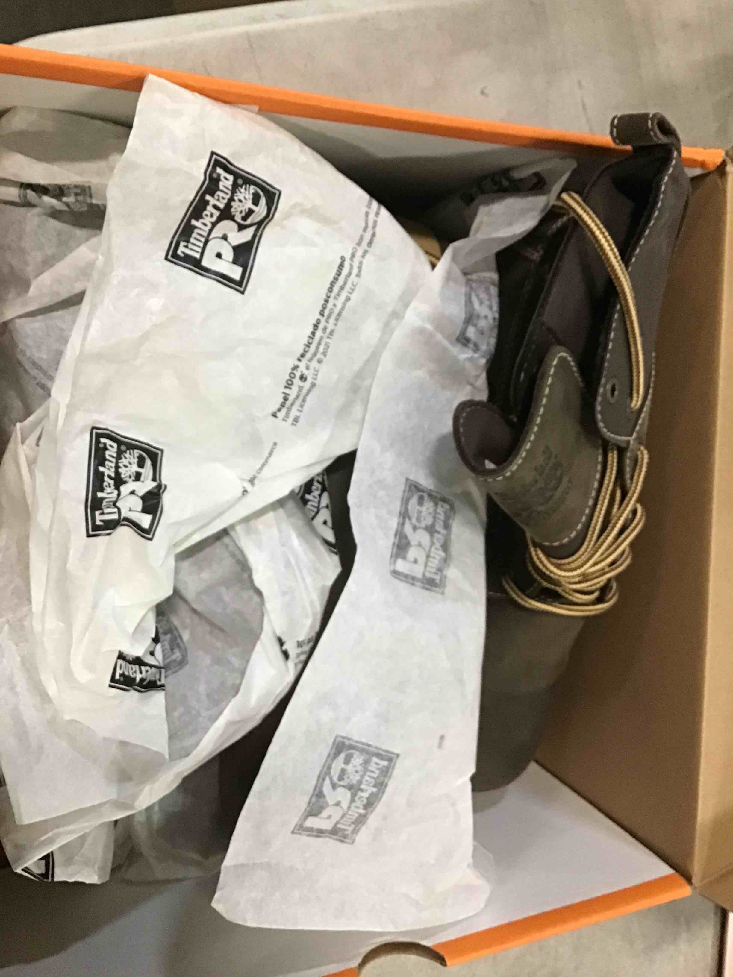 https://s3.amazonaws.com/lotting-images-prod/bidfta/ORG5688441_1705151363343.jpeg