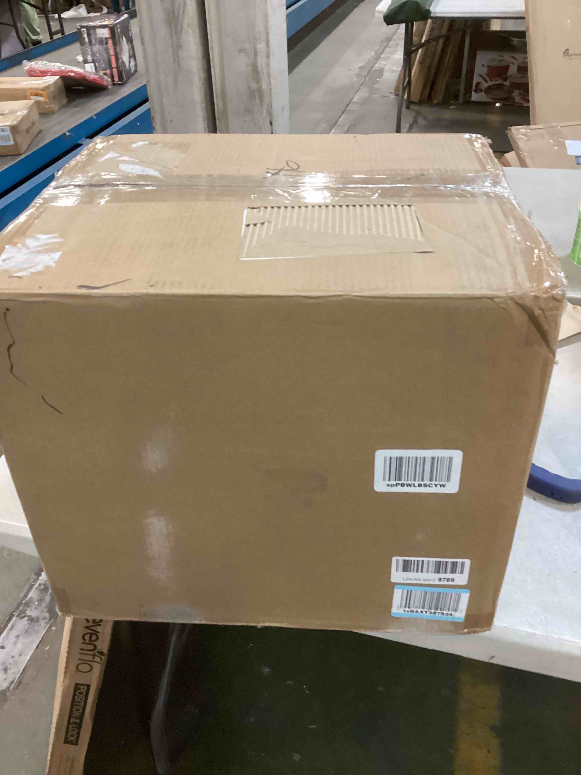 https://s3.amazonaws.com/lotting-images-prod/bidfta/ORG5690852_1705609658251.jpeg