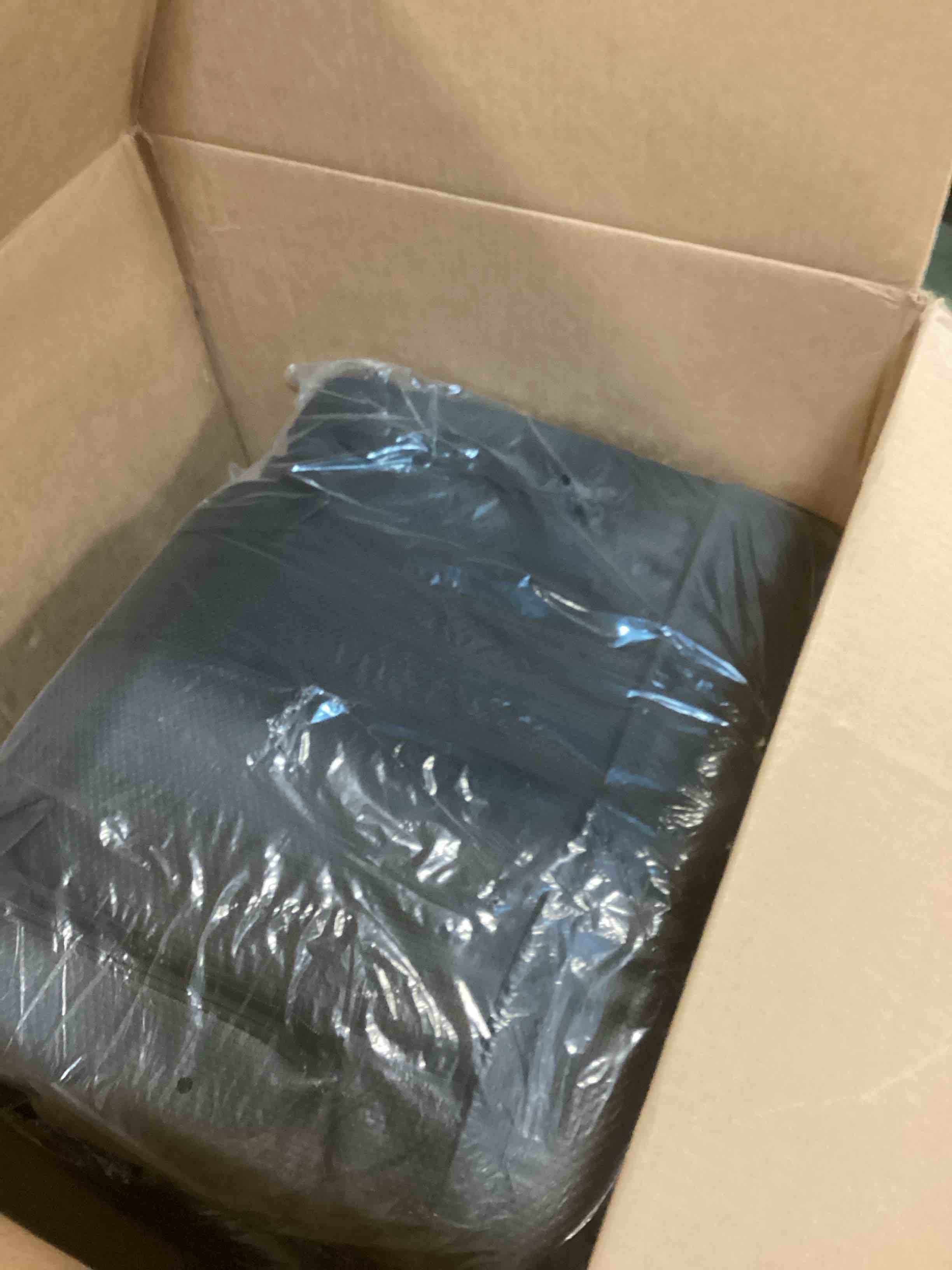 https://s3.amazonaws.com/lotting-images-prod/bidfta/ORG5691190_1705766366978.jpeg