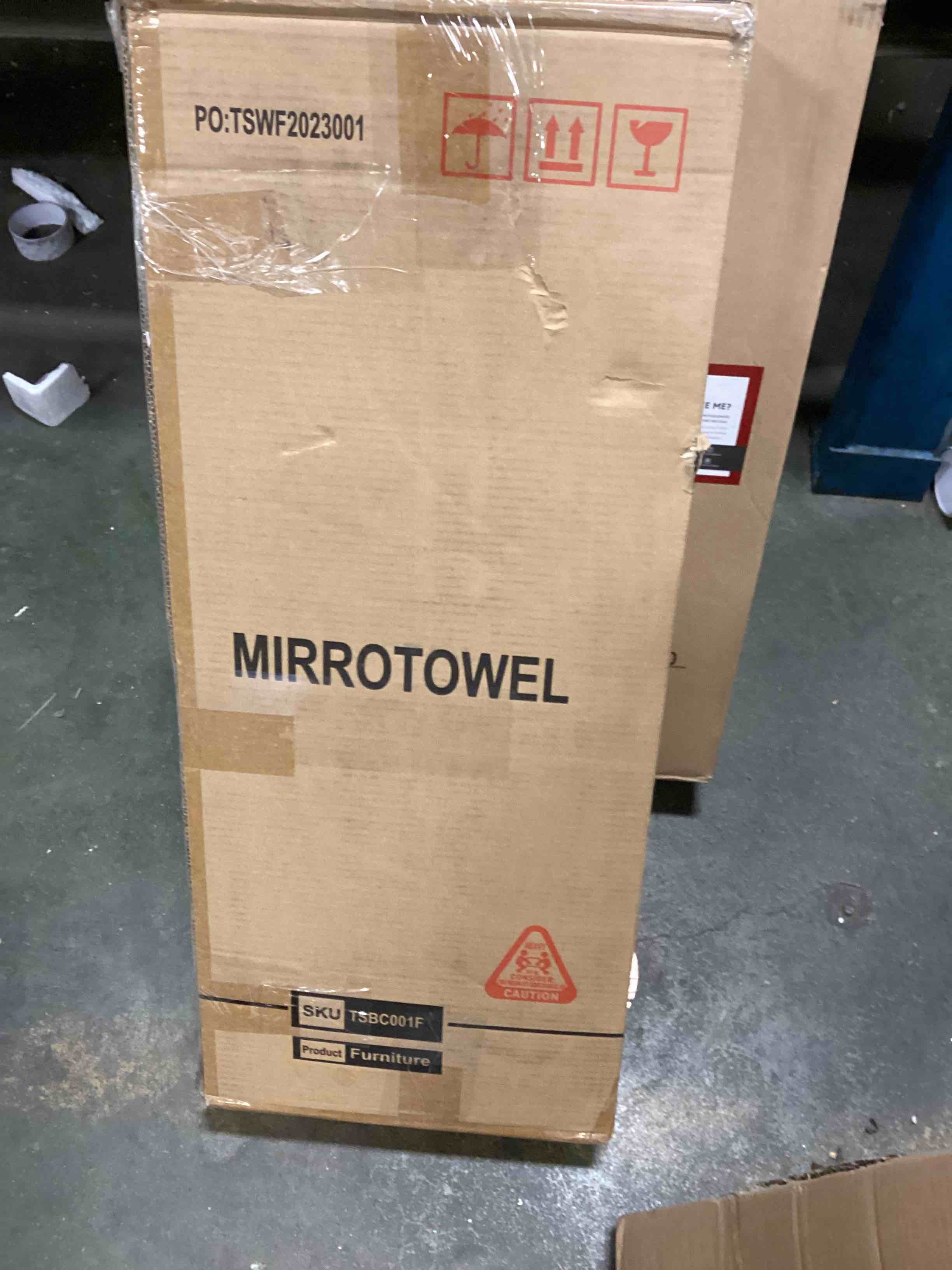 https://s3.amazonaws.com/lotting-images-prod/bidfta/ORG5691778_1705589716743.jpeg
