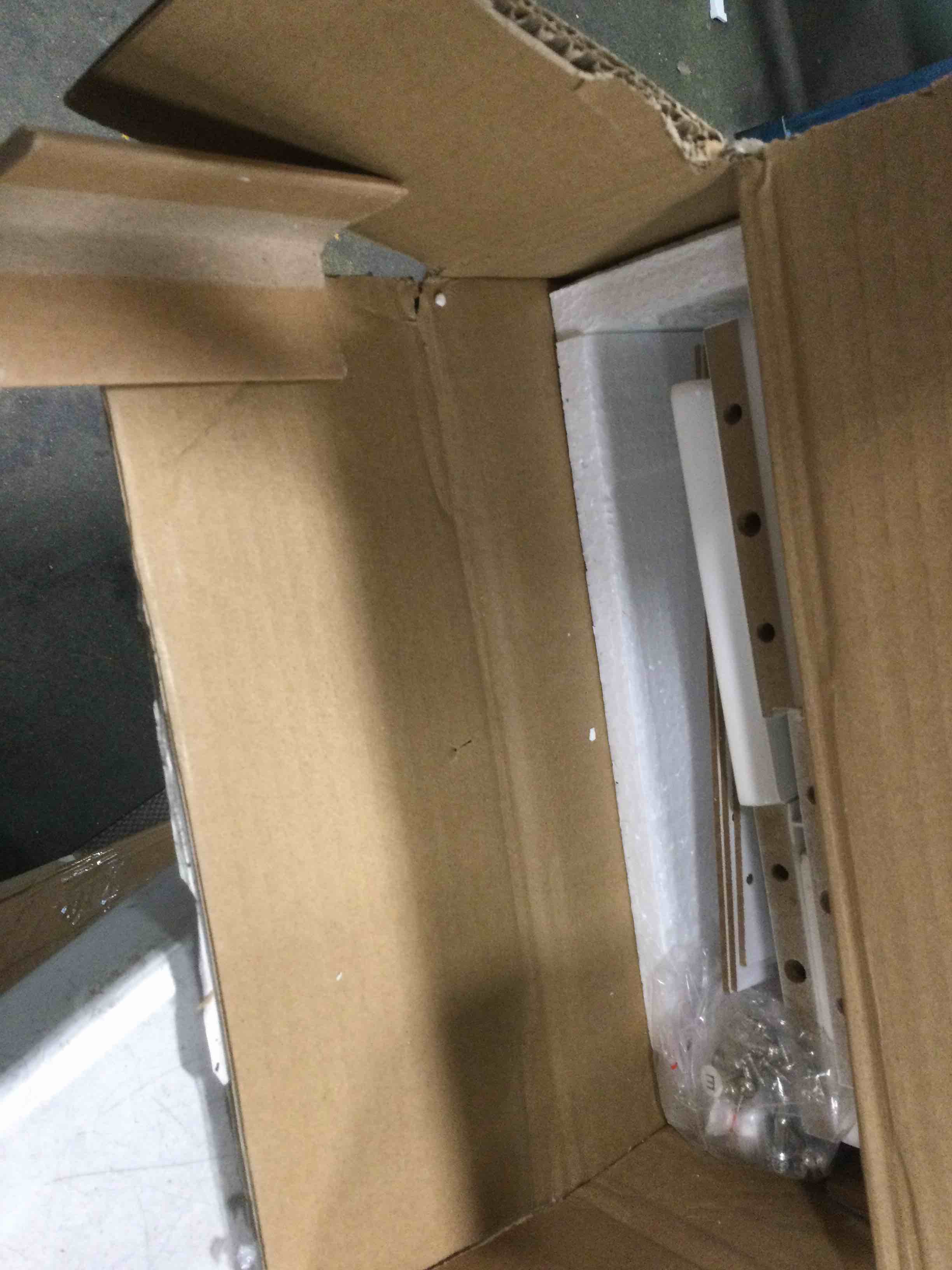 https://s3.amazonaws.com/lotting-images-prod/bidfta/ORG5691904_1705610045559.jpeg