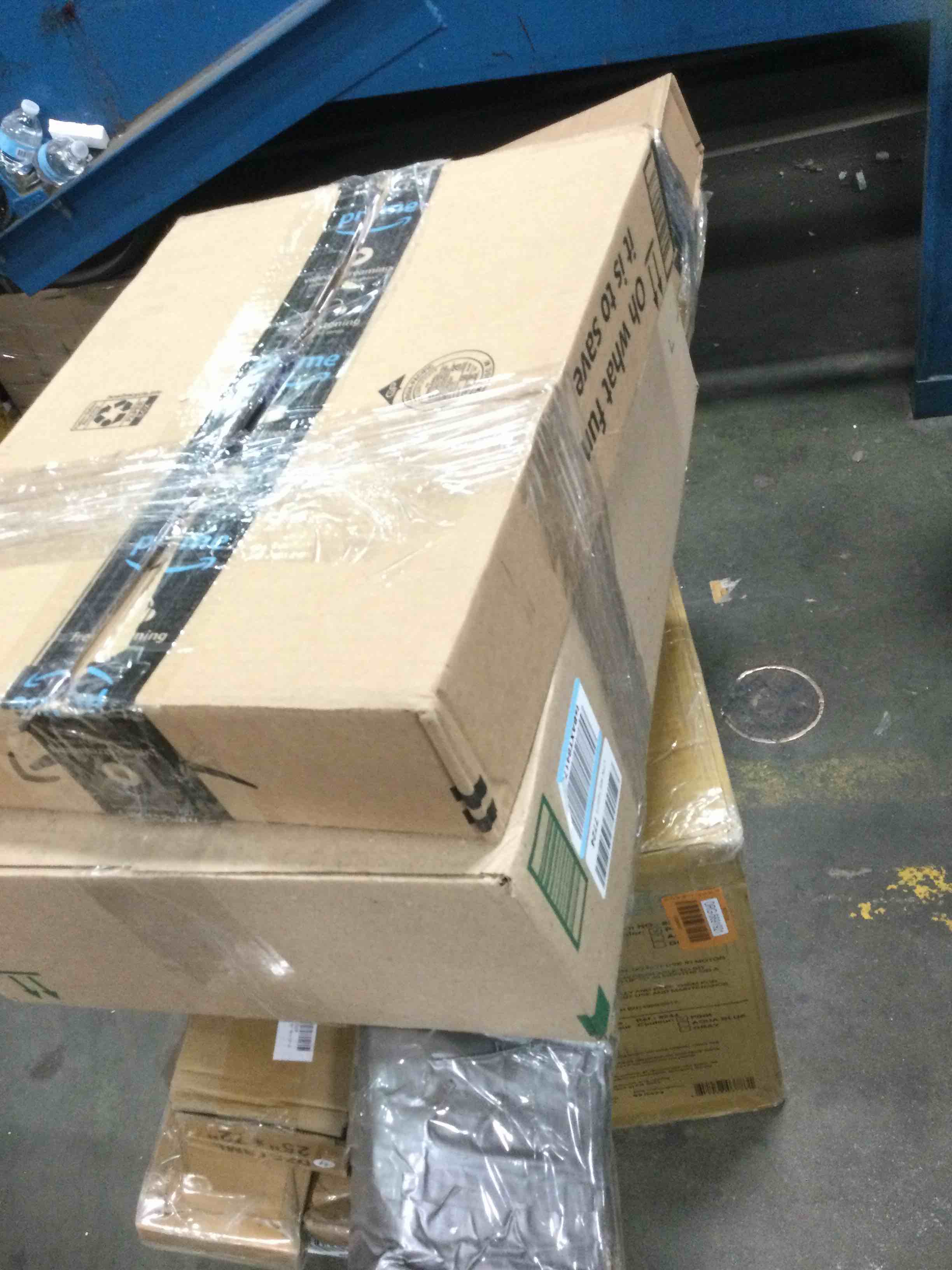 https://s3.amazonaws.com/lotting-images-prod/bidfta/ORG5691933_1705613003595.jpeg