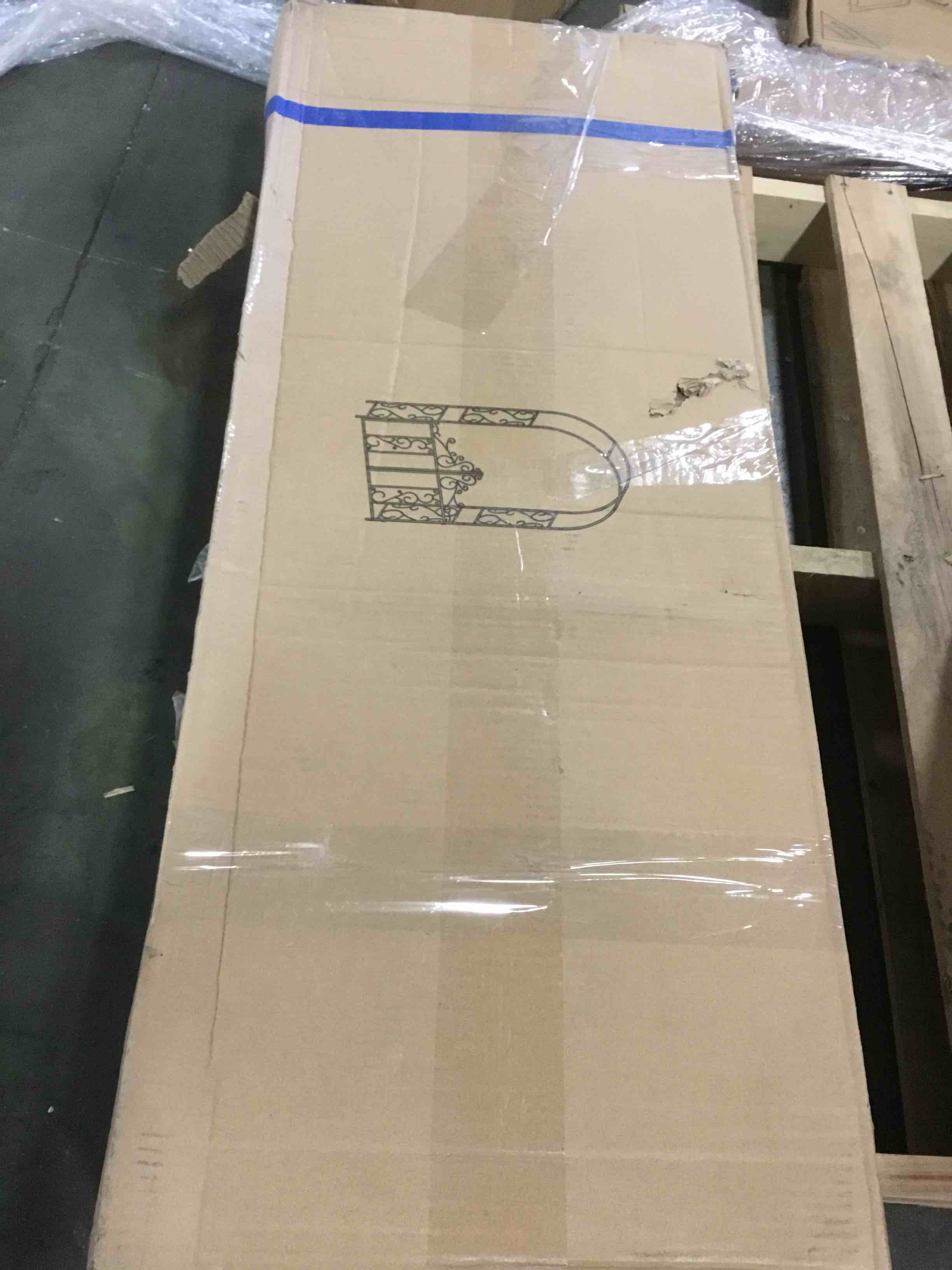 https://s3.amazonaws.com/lotting-images-prod/bidfta/ORG5692258_1705776273757.jpeg