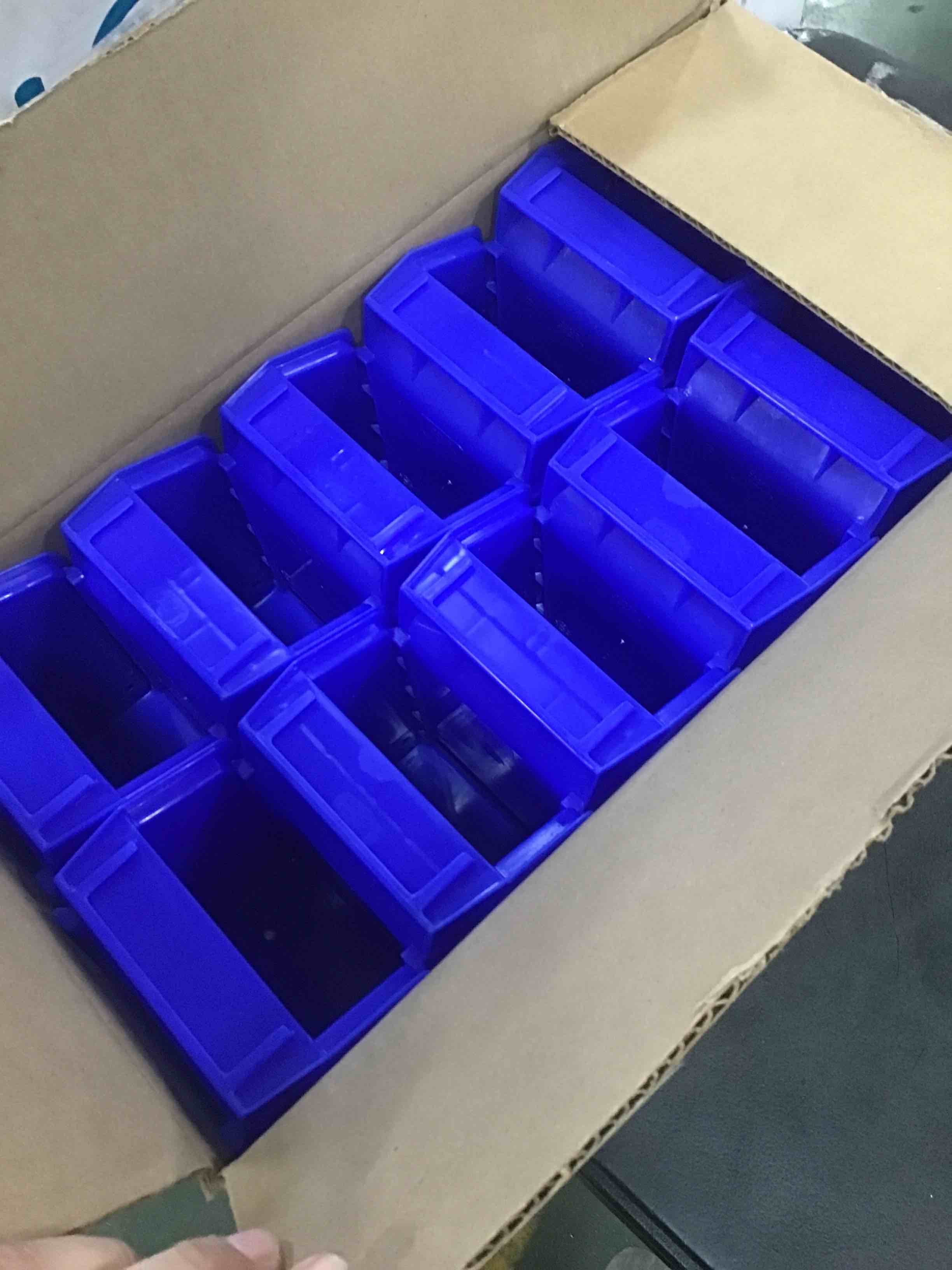 https://s3.amazonaws.com/lotting-images-prod/bidfta/ORG5693286_1706014327012.jpeg