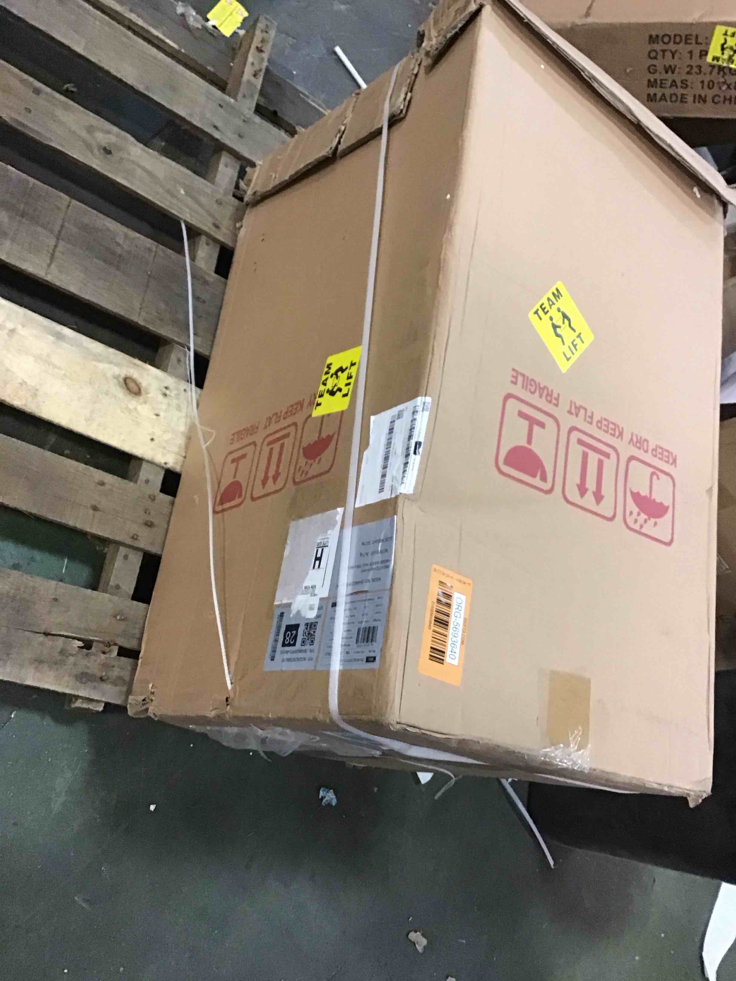 https://s3.amazonaws.com/lotting-images-prod/bidfta/ORG5693640_1706042822494.jpeg