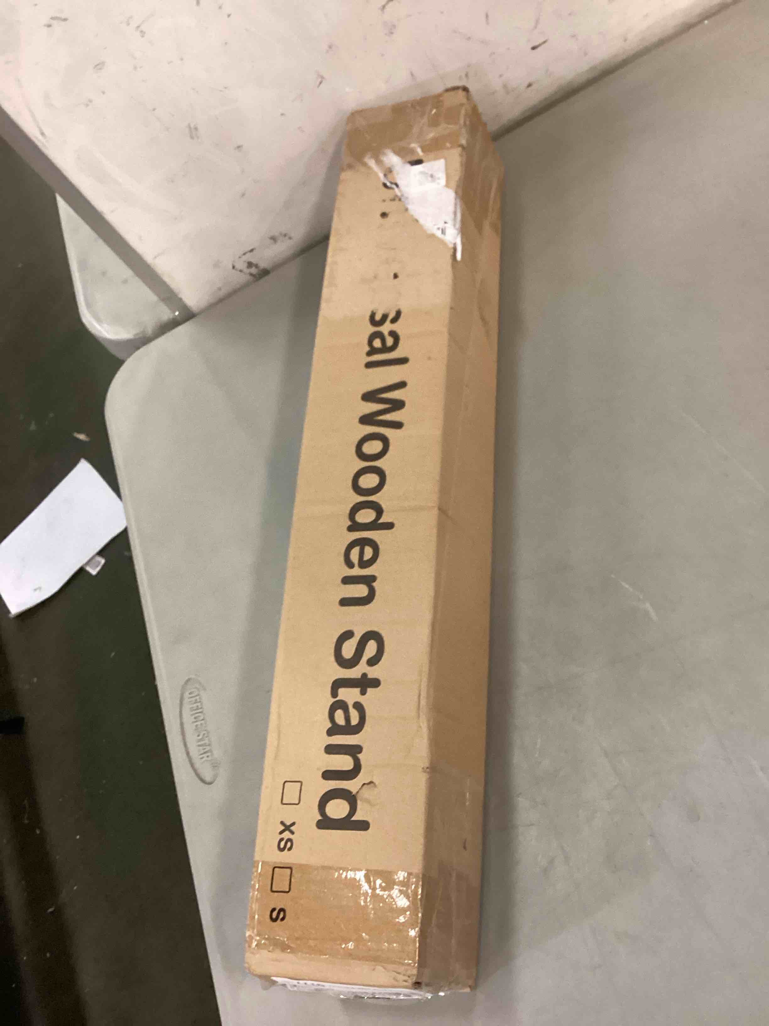 https://s3.amazonaws.com/lotting-images-prod/bidfta/ORG5694984_1705511274051.jpeg