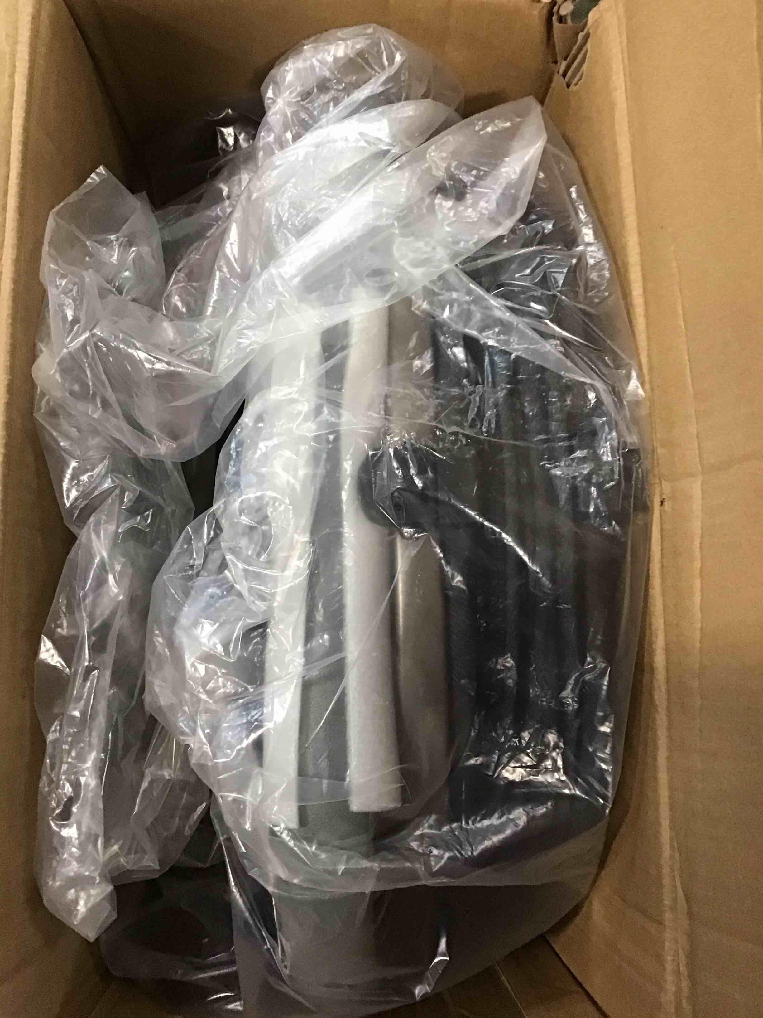 https://s3.amazonaws.com/lotting-images-prod/bidfta/ORG5695247_1705610121236.jpeg