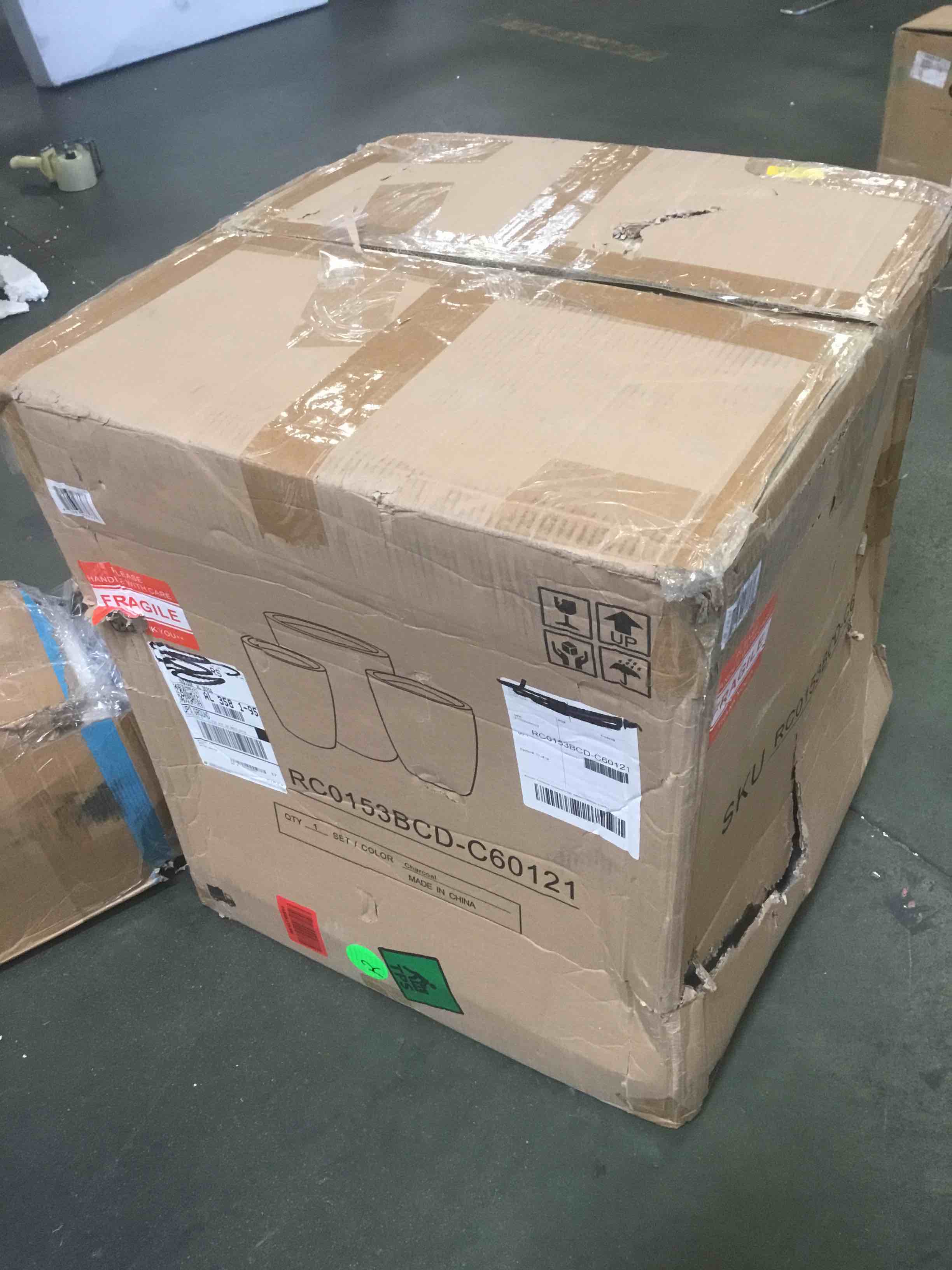 https://s3.amazonaws.com/lotting-images-prod/bidfta/ORG5696222_1714663233846.jpeg