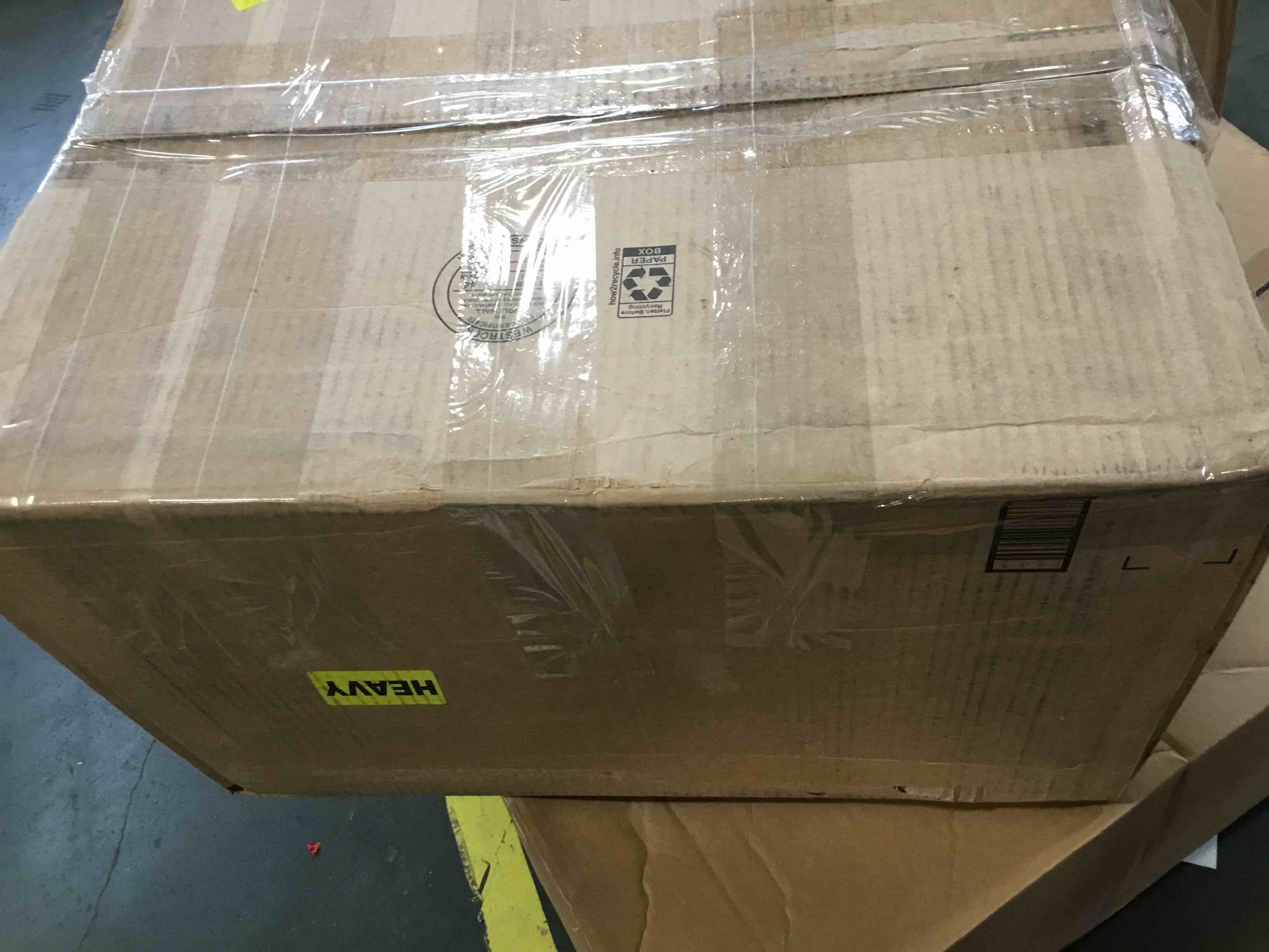 https://s3.amazonaws.com/lotting-images-prod/bidfta/ORG5698158_1715001094934.jpeg