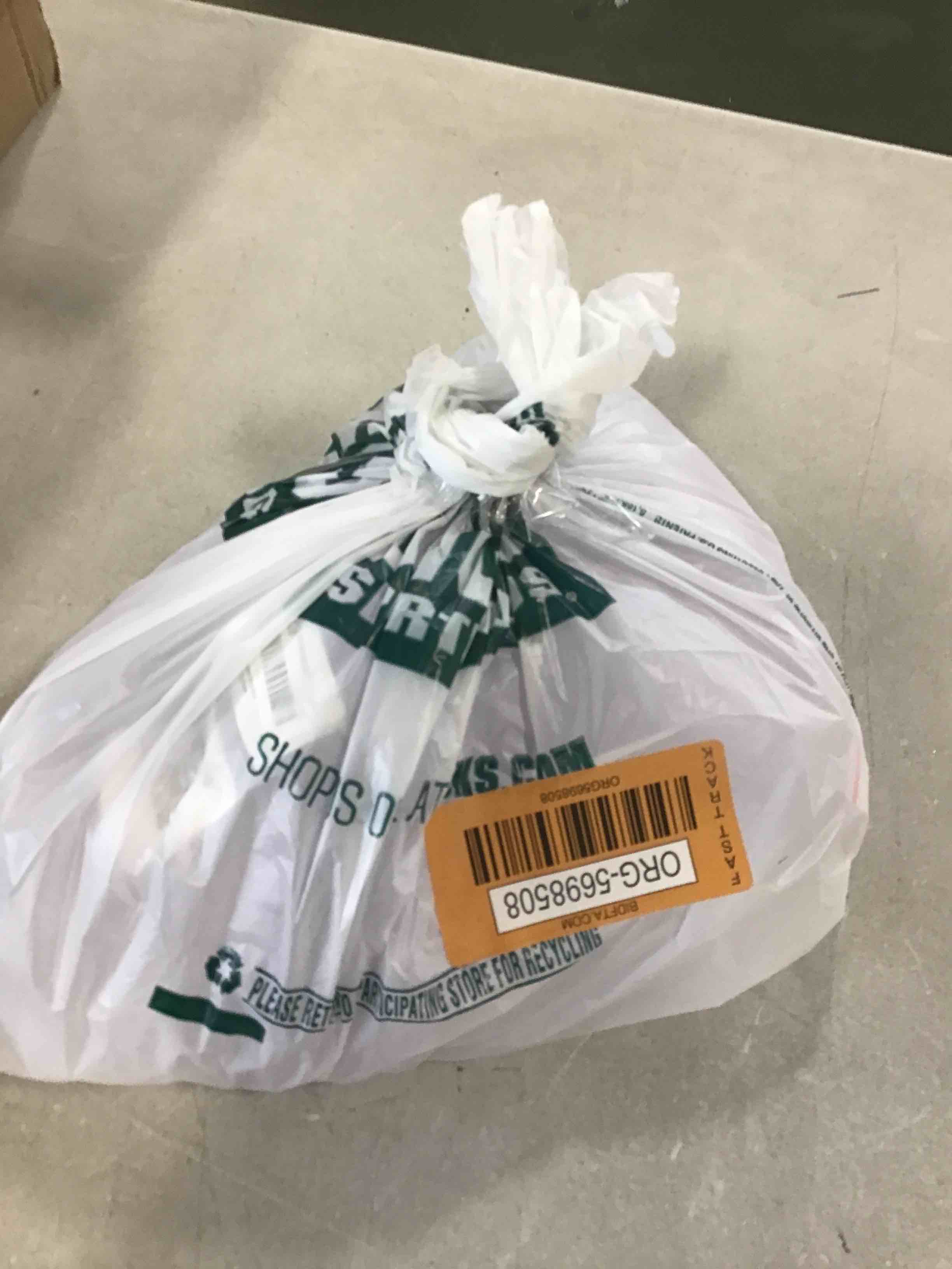 https://s3.amazonaws.com/lotting-images-prod/bidfta/ORG5698508_1715090203839.jpeg
