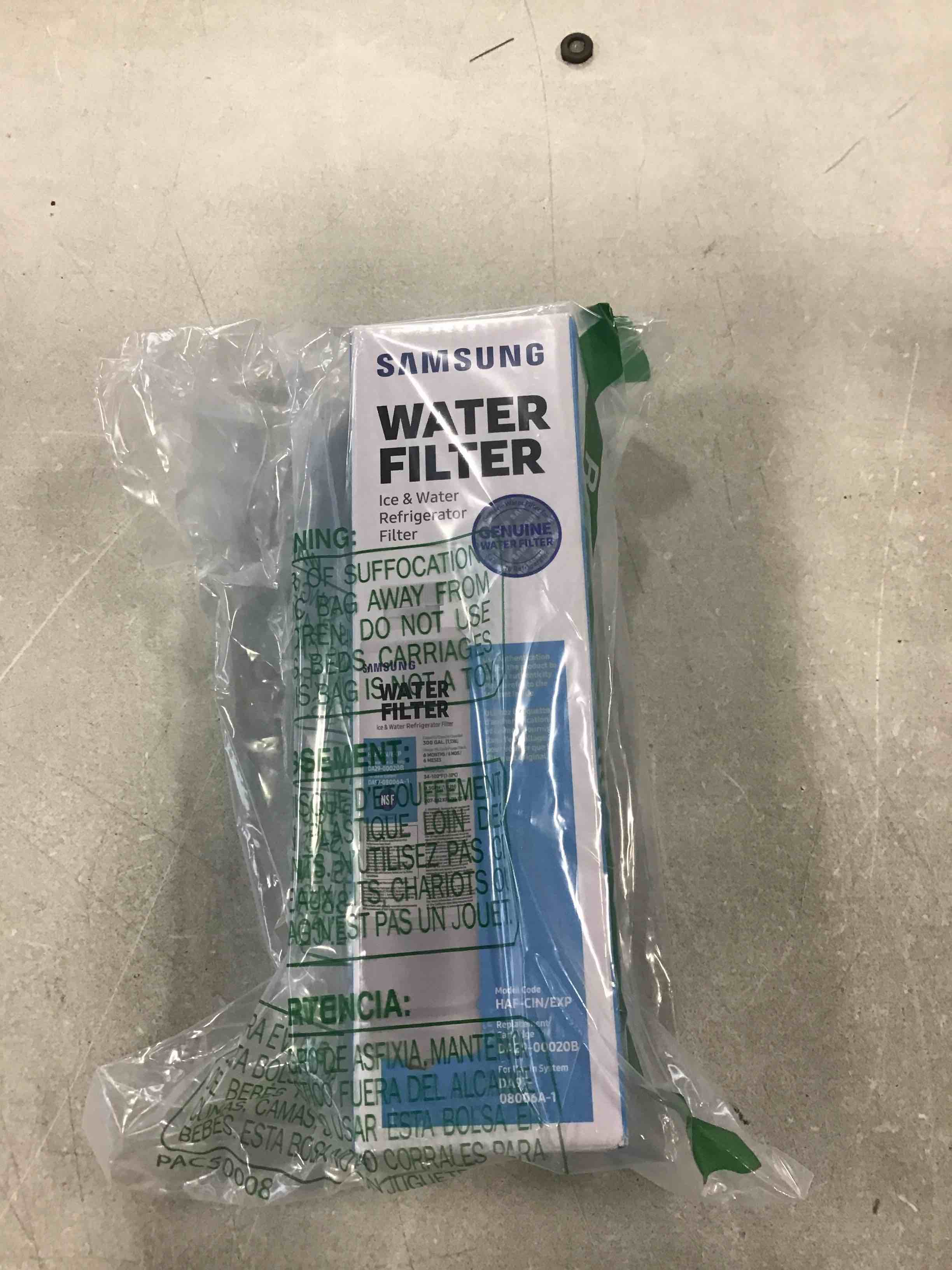 https://s3.amazonaws.com/lotting-images-prod/bidfta/ORG5698604_1715101219789.jpeg