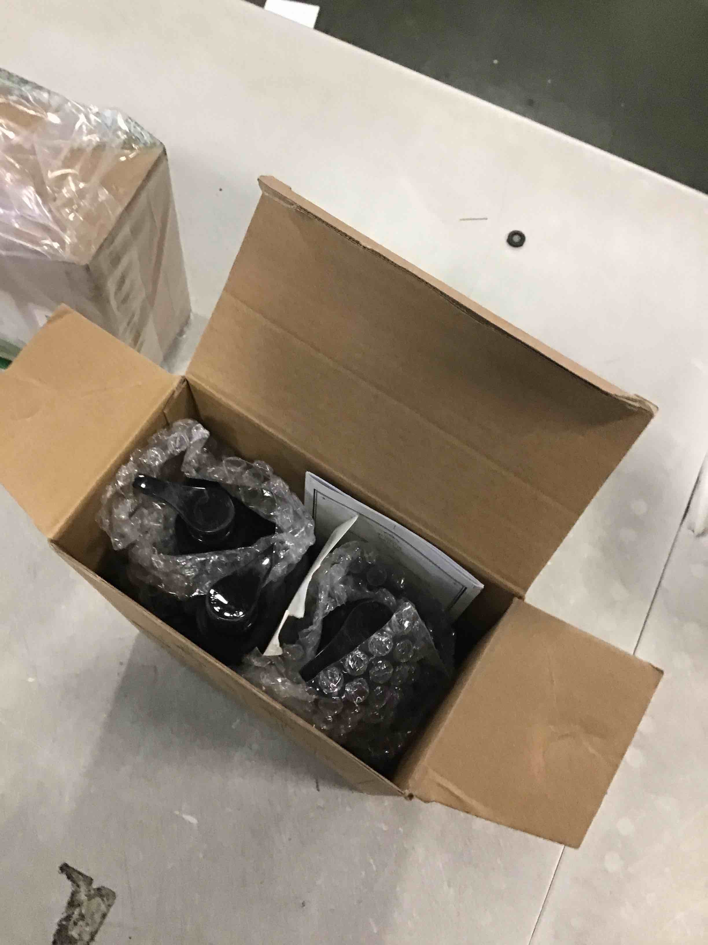 https://s3.amazonaws.com/lotting-images-prod/bidfta/ORG5698607_1715101655797.jpeg