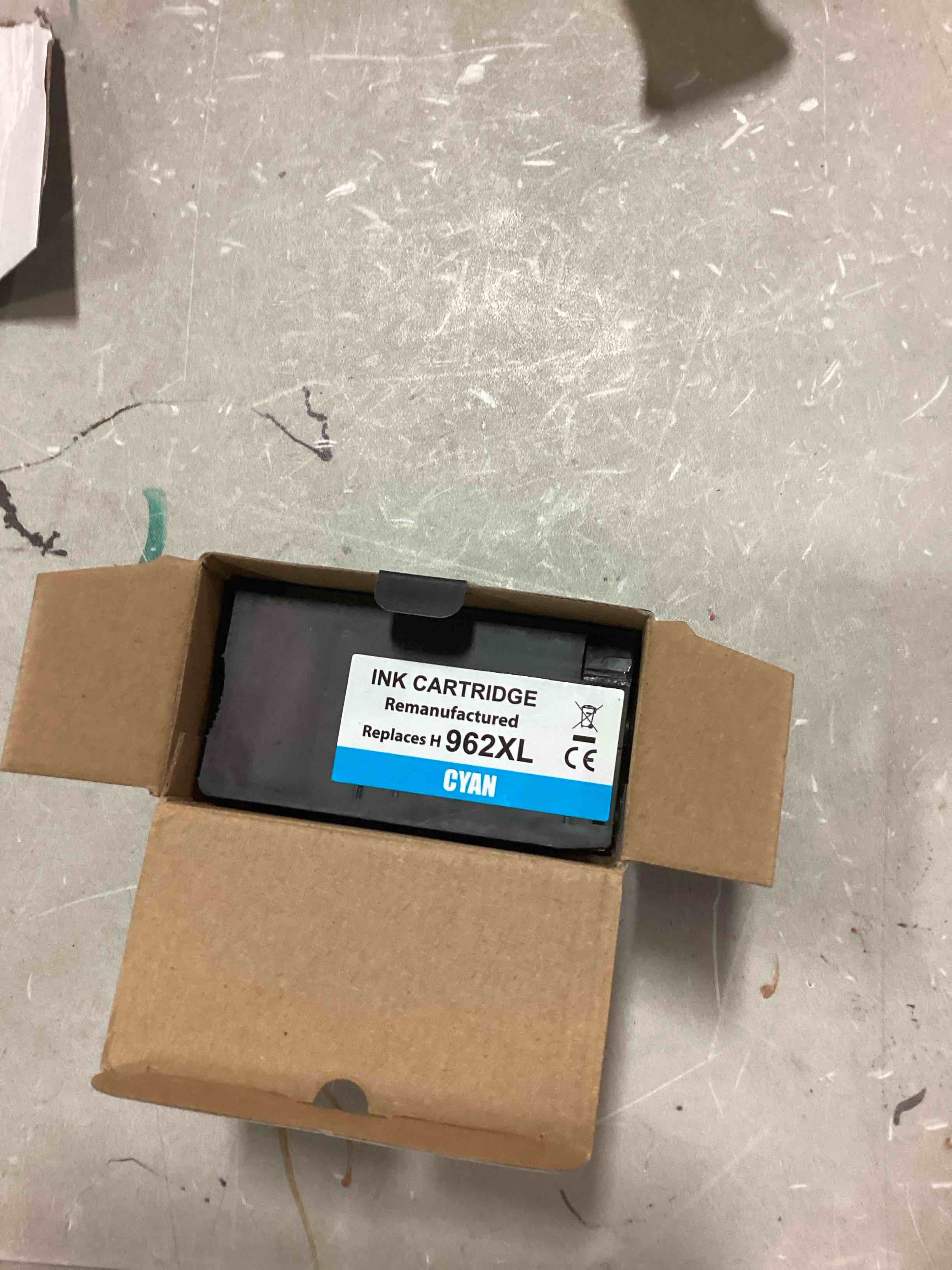 https://s3.amazonaws.com/lotting-images-prod/bidfta/ORG5700114_1715959561414.jpeg