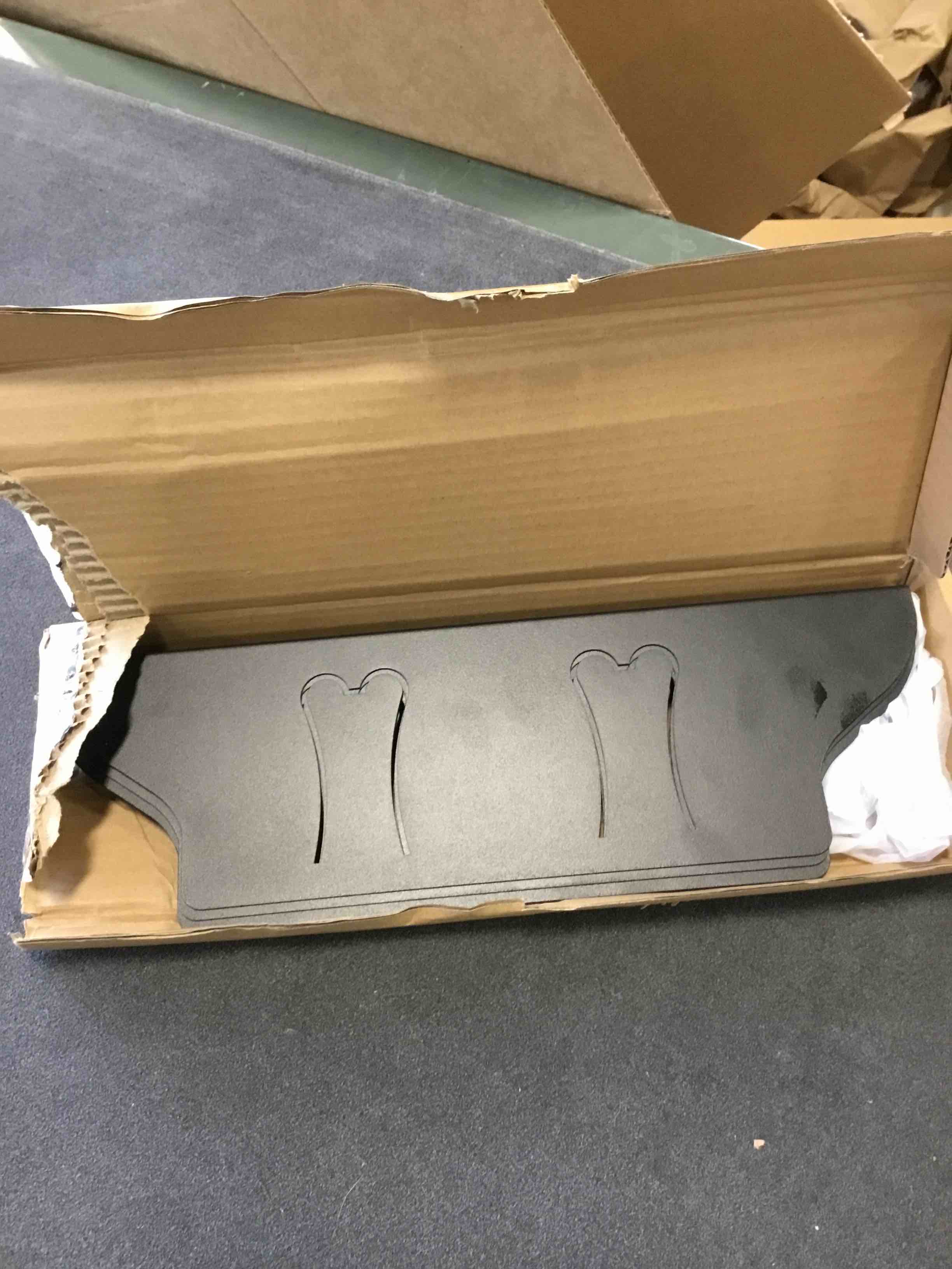 https://s3.amazonaws.com/lotting-images-prod/bidfta/ORG5700873_1714489033373.jpeg