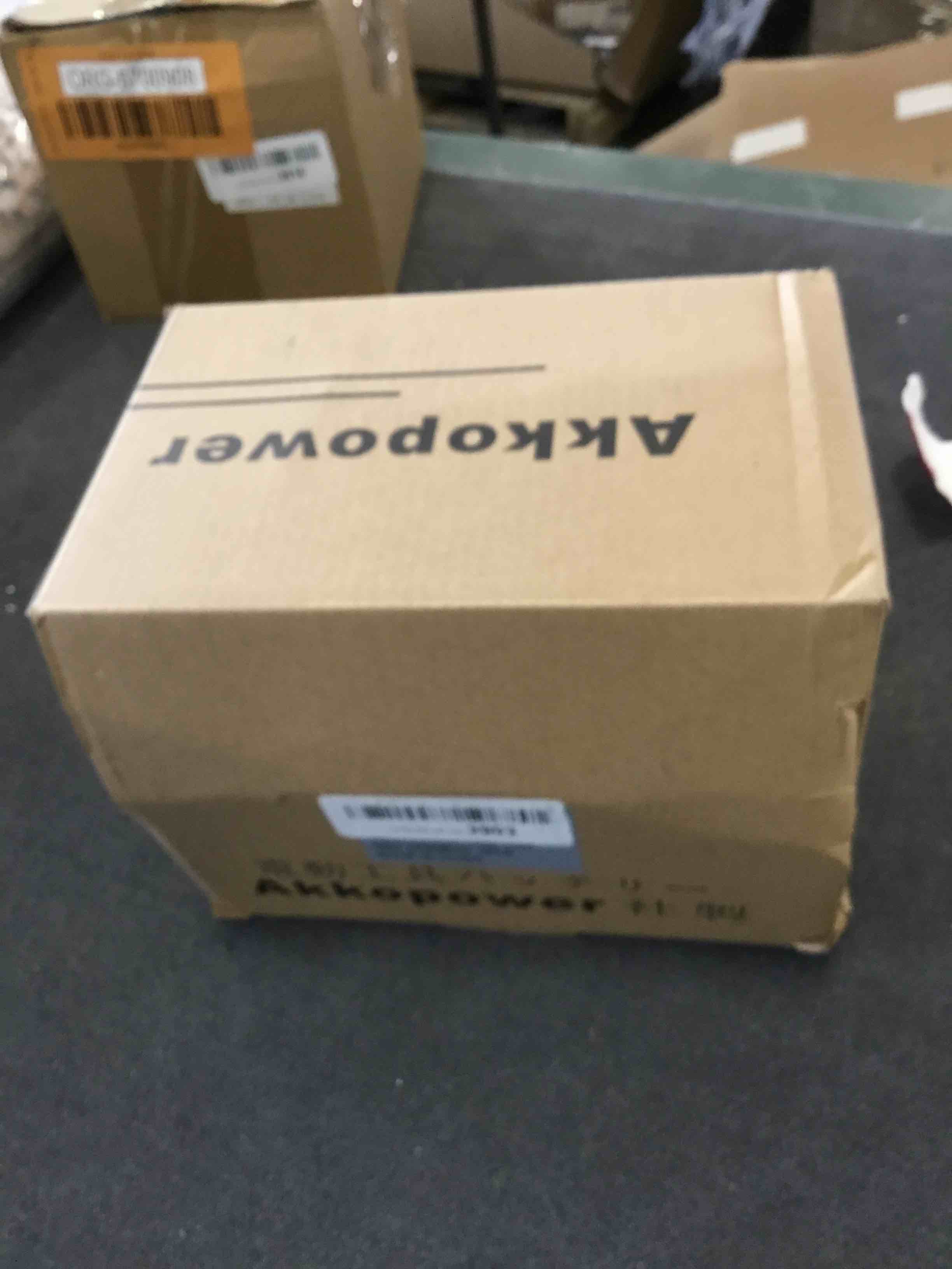 https://s3.amazonaws.com/lotting-images-prod/bidfta/ORG5700911_1714492417916.jpeg